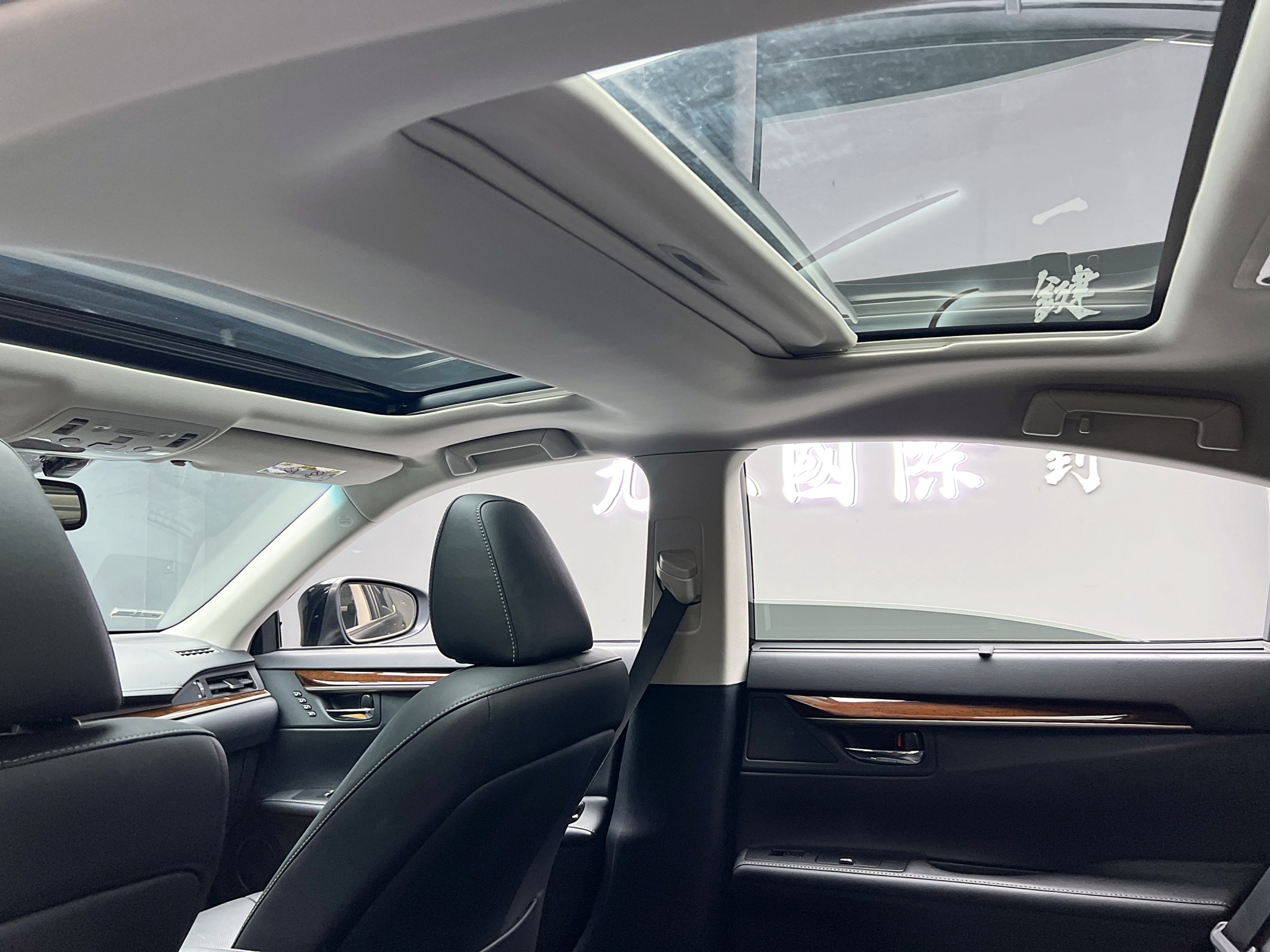 全台到府賞車 2015 Lexus ES350 旗艦版『小李經理』元禾國際車業/中古車/促銷中  第15張相片