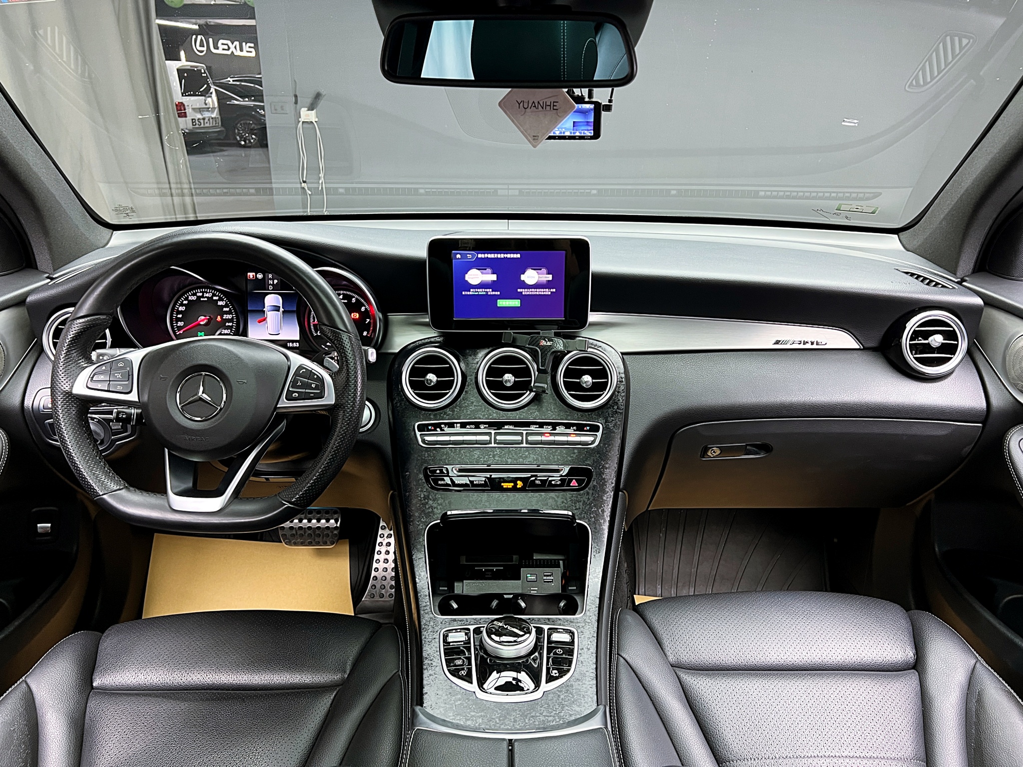 全台到府賞車 2018 Benz GLC250 4MATIC 運動版 X253型『小李經理』元禾國際車業/中古車/促銷中  第10張相片