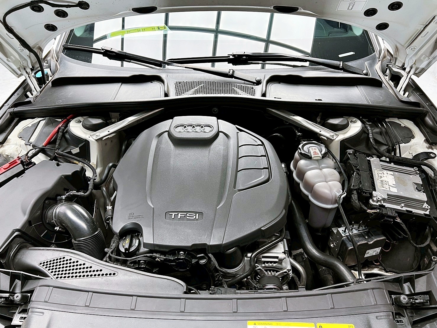 全台到府賞車 2018 Audi A4 Sedan 40TFSI Premium Plus『小李經理』元禾國際車業/中古車/促銷中  第4張相片