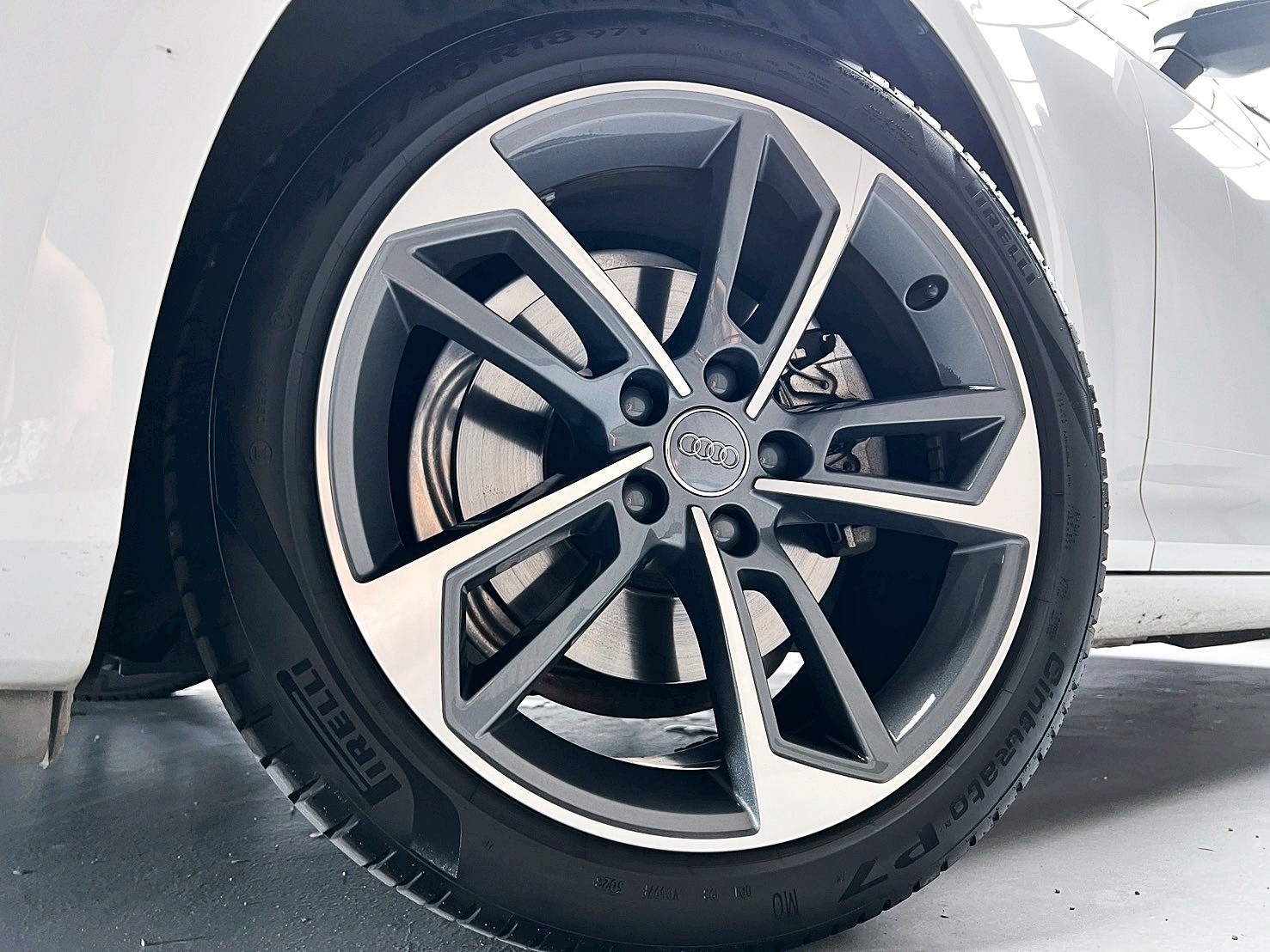 全台到府賞車 2018 Audi A4 Sedan 40TFSI Premium Plus『小李經理』元禾國際車業/中古車/促銷中  第5張相片