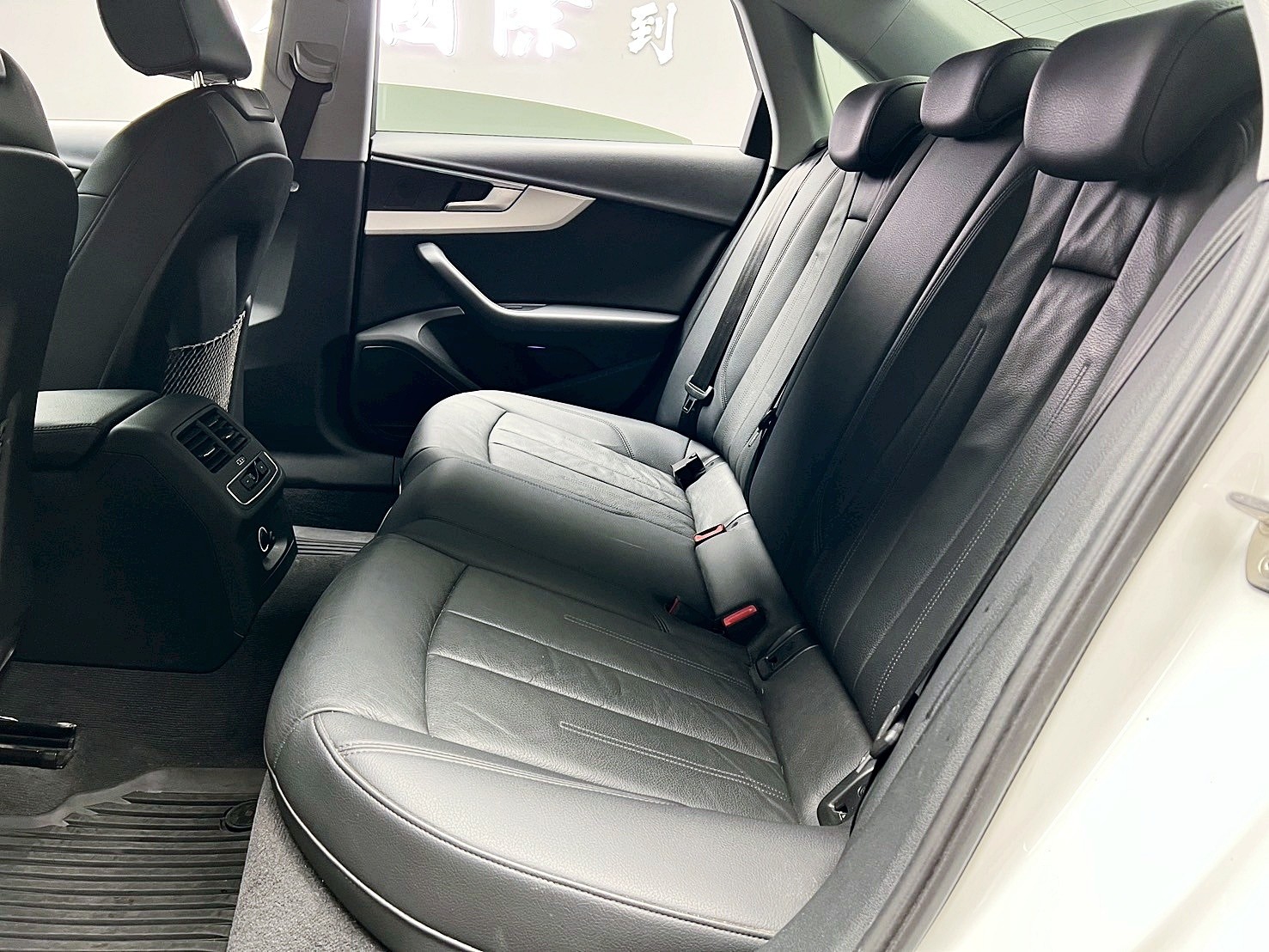 全台到府賞車 2018 Audi A4 Sedan 40TFSI Premium Plus『小李經理』元禾國際車業/中古車/促銷中  第7張相片