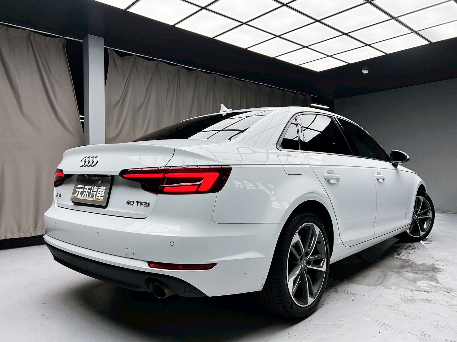 全台到府賞車 2018 Audi A4 Sedan 40TFSI Premium Plus『小李經理』元禾國際車業/中古車/促銷中  第20張相片