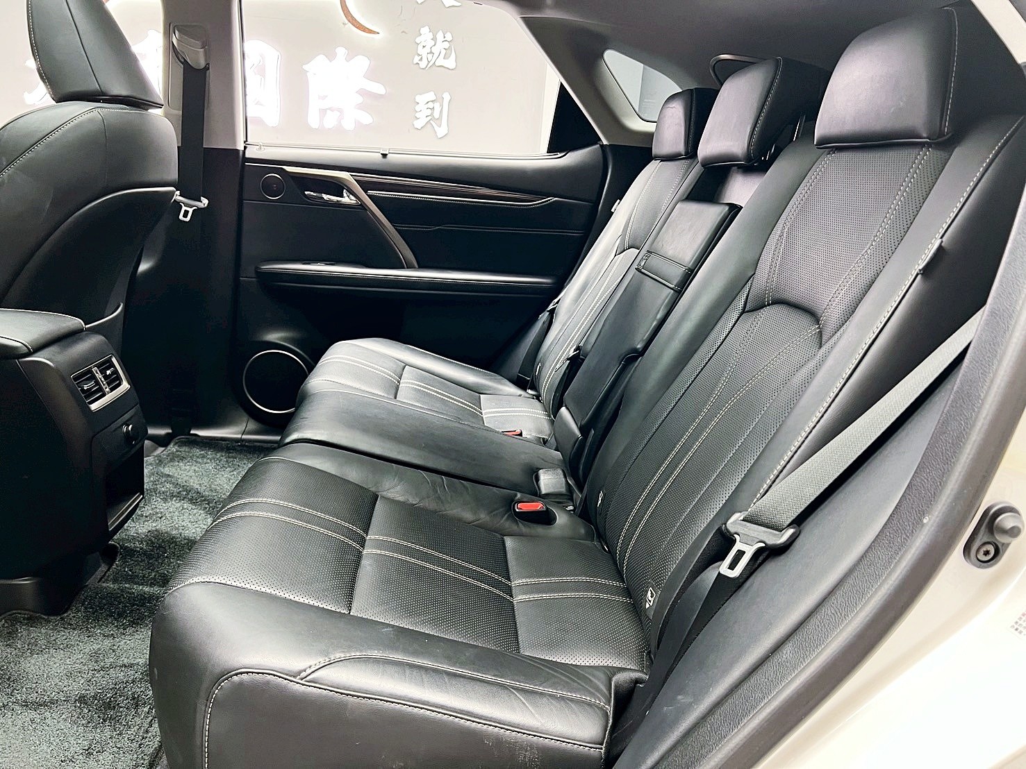 全台到府賞車 2017 Lexus RX200t 旗艦版『小李經理』元禾國際車業/中古車/促銷中  第6張相片