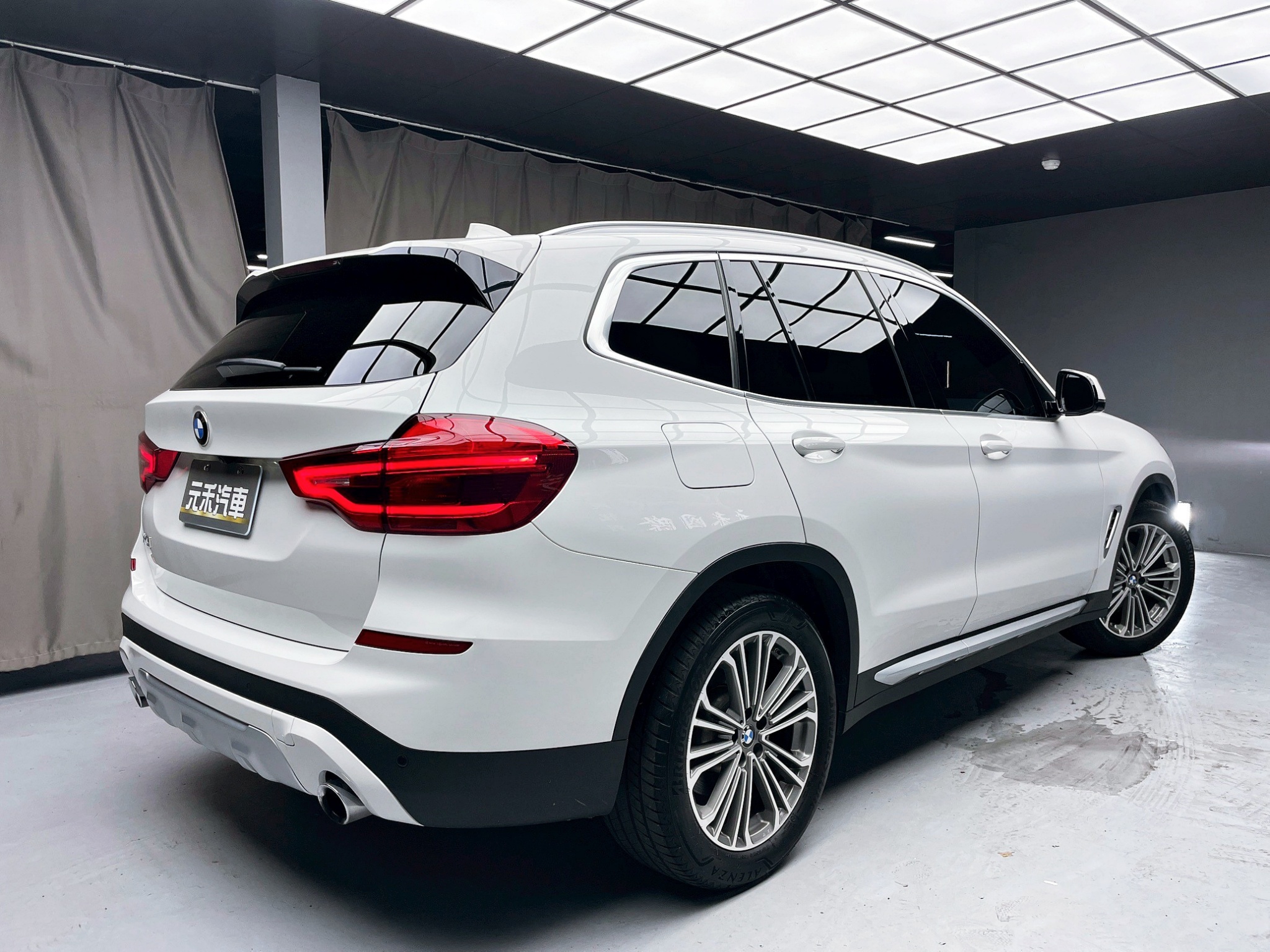 全台到府賞車 2018 BMW X3 sDrive30i G01型『小李經理』元禾國際車業/中古車/促銷中  第17張相片