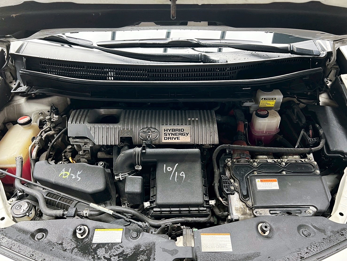 全台到府賞車 2016 Toyota Prius Alpha 七人座『小李經理』元禾國際車業/中古車/促銷中  第4張相片