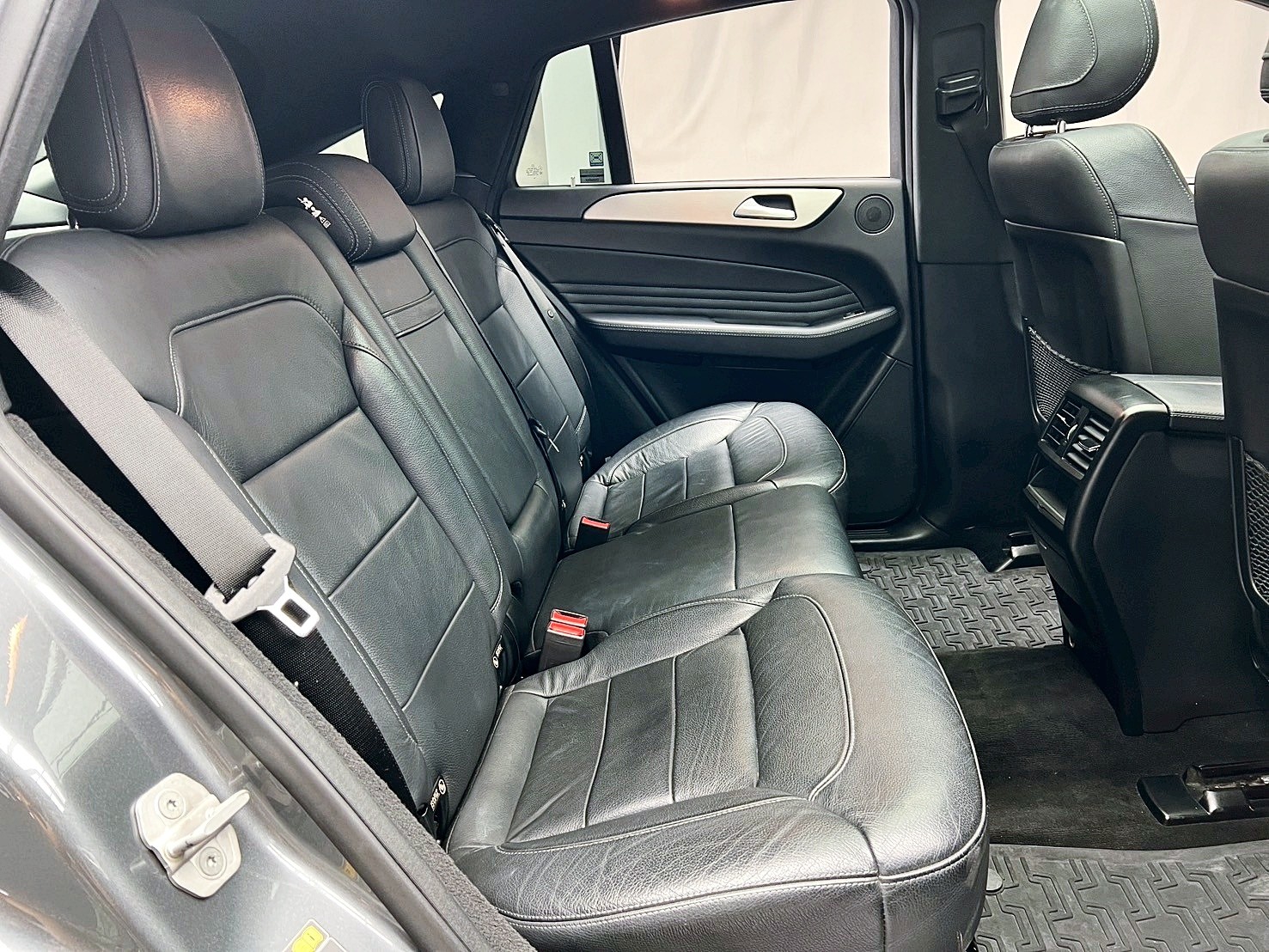 全台到府賞車 2016/17 Benz GLE43 Coupe AMG 4MATIC C292型『小李經理』元禾國際車業/中古車/促銷中  第9張相片