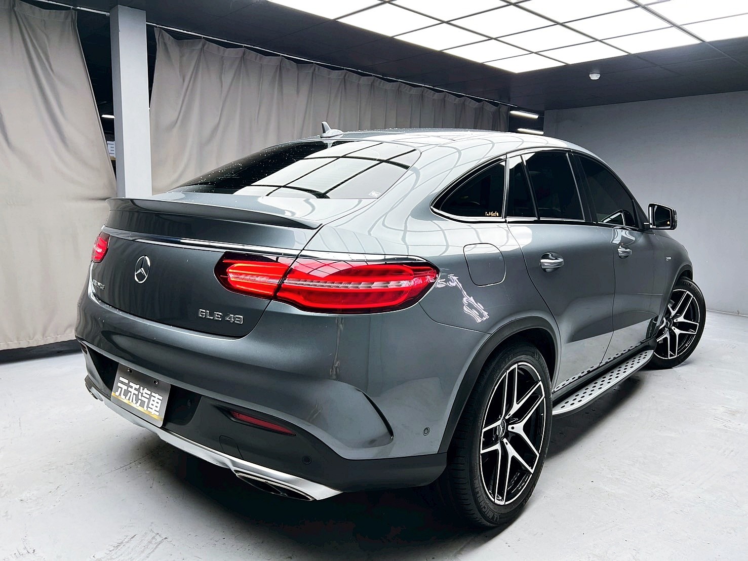 全台到府賞車 2016/17 Benz GLE43 Coupe AMG 4MATIC C292型『小李經理』元禾國際車業/中古車/促銷中  第20張相片