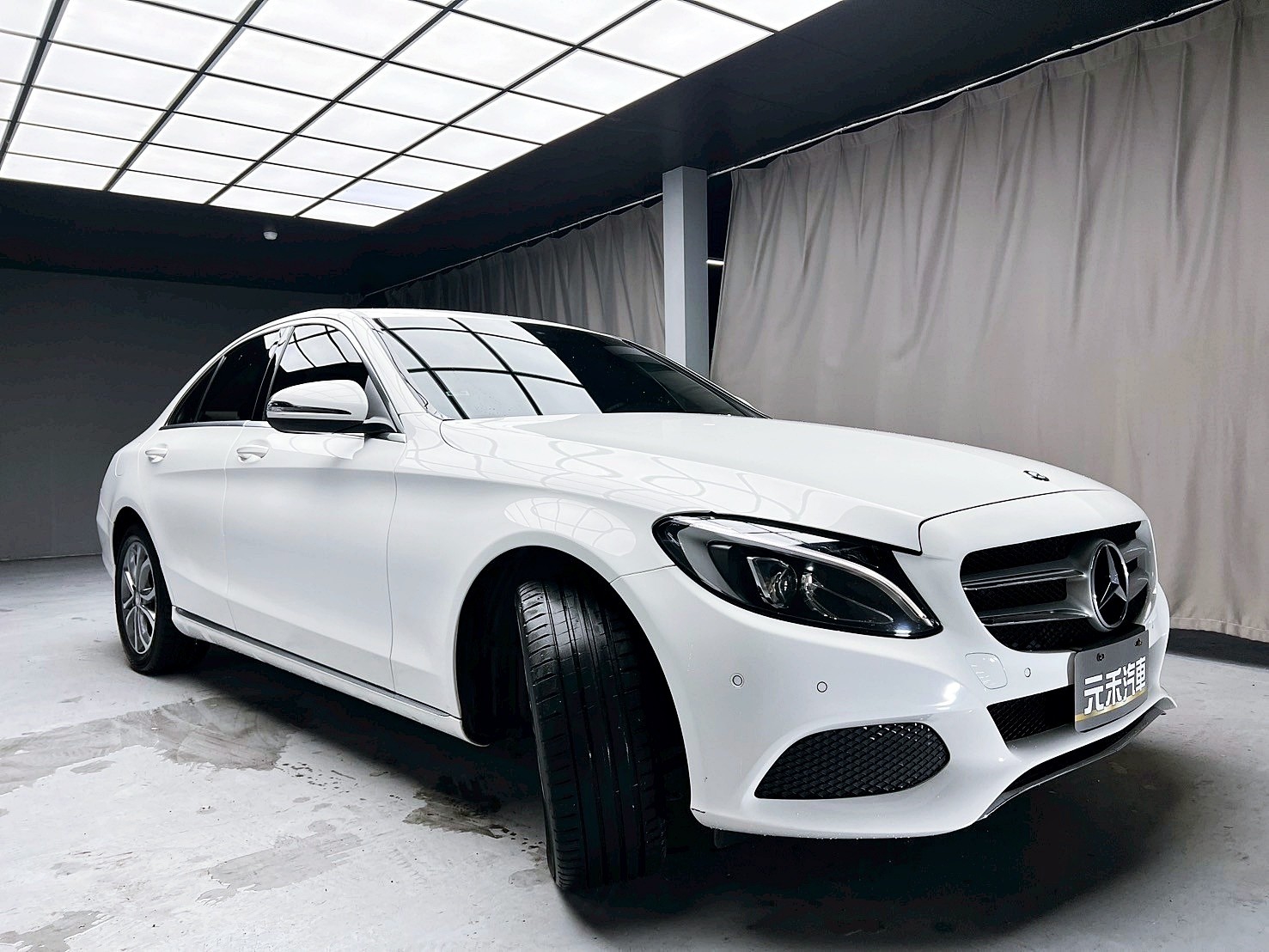 全台到府賞車 2015/16 Benz C200 Sedan Avantgarde W205型『小李經理』元禾國際車業/中古車/促銷中  第18張相片