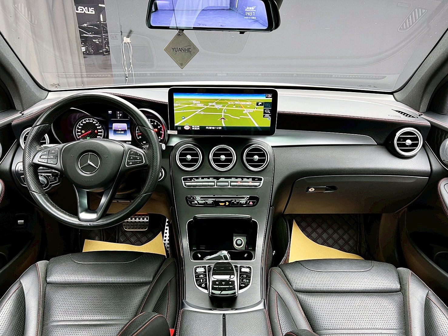 全台到府賞車 2016 Benz GLC43 AMG 4MATIC X253型『小李經理』元禾國際車業/中古車/促銷中  第10張相片