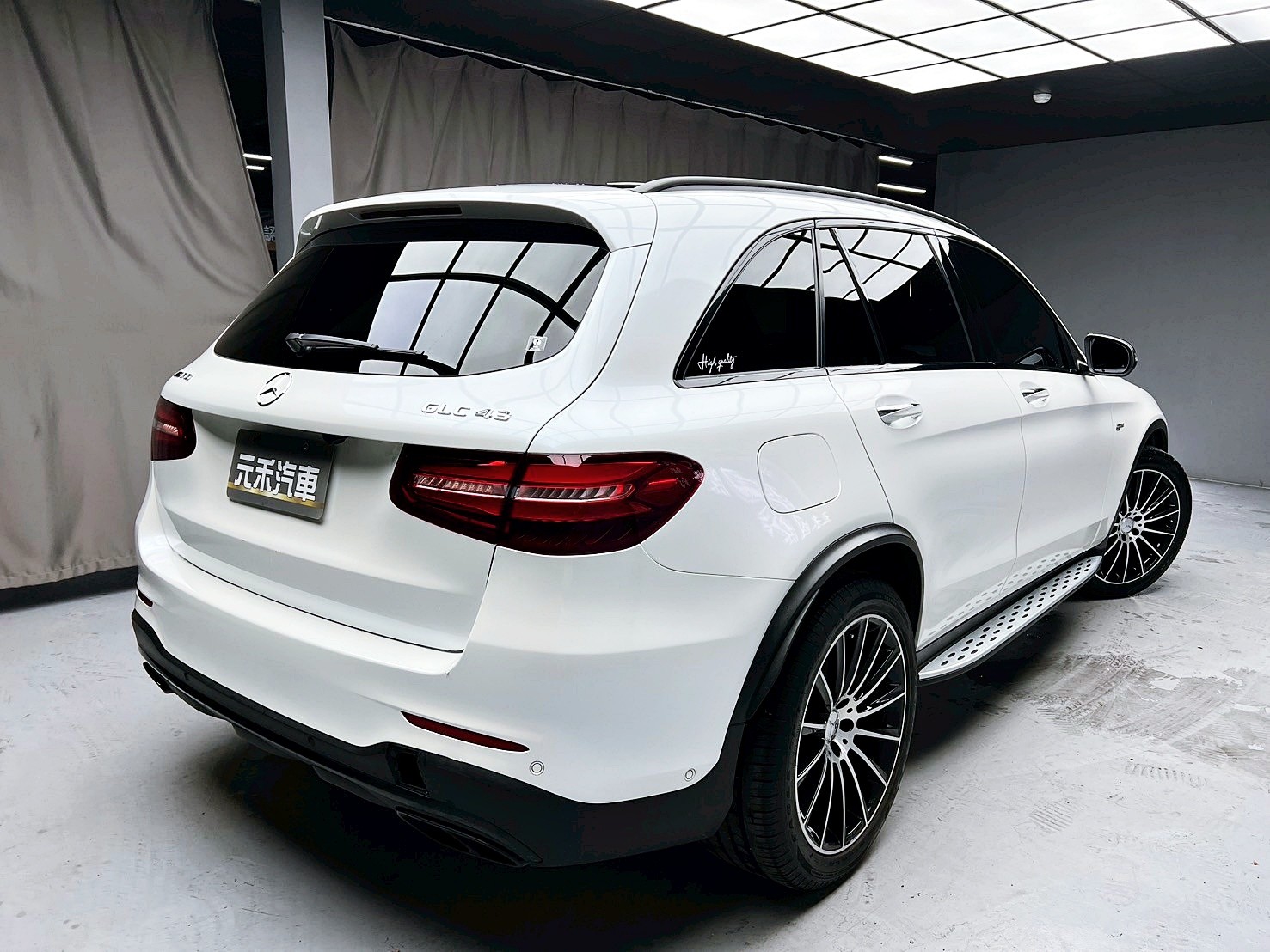 全台到府賞車 2016 Benz GLC43 AMG 4MATIC X253型『小李經理』元禾國際車業/中古車/促銷中  第19張相片