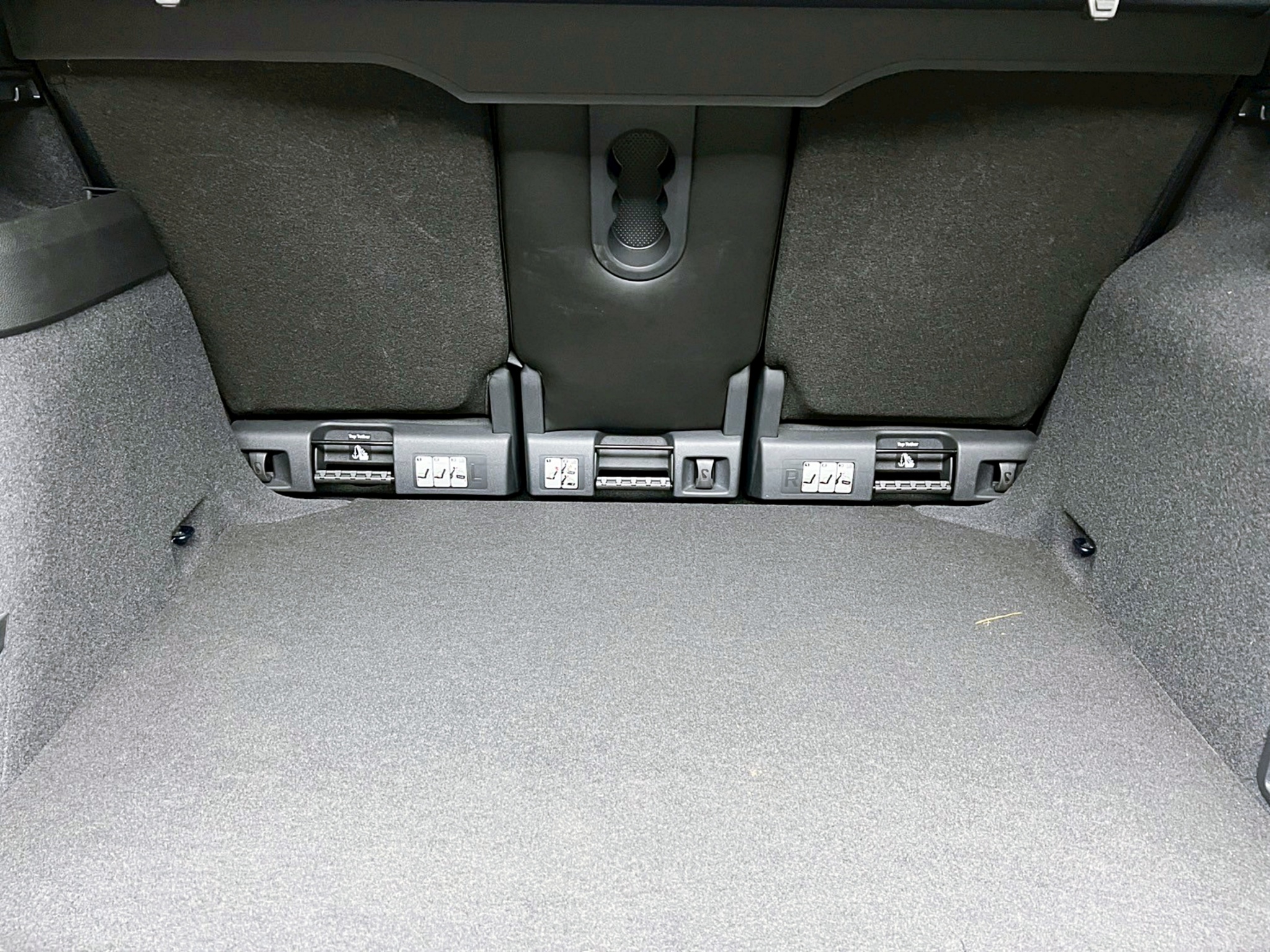 全台到府賞車 2018 Skoda Karoq TSI 尊榮版『小李經理』元禾國際車業/中古車/促銷中  第3張相片