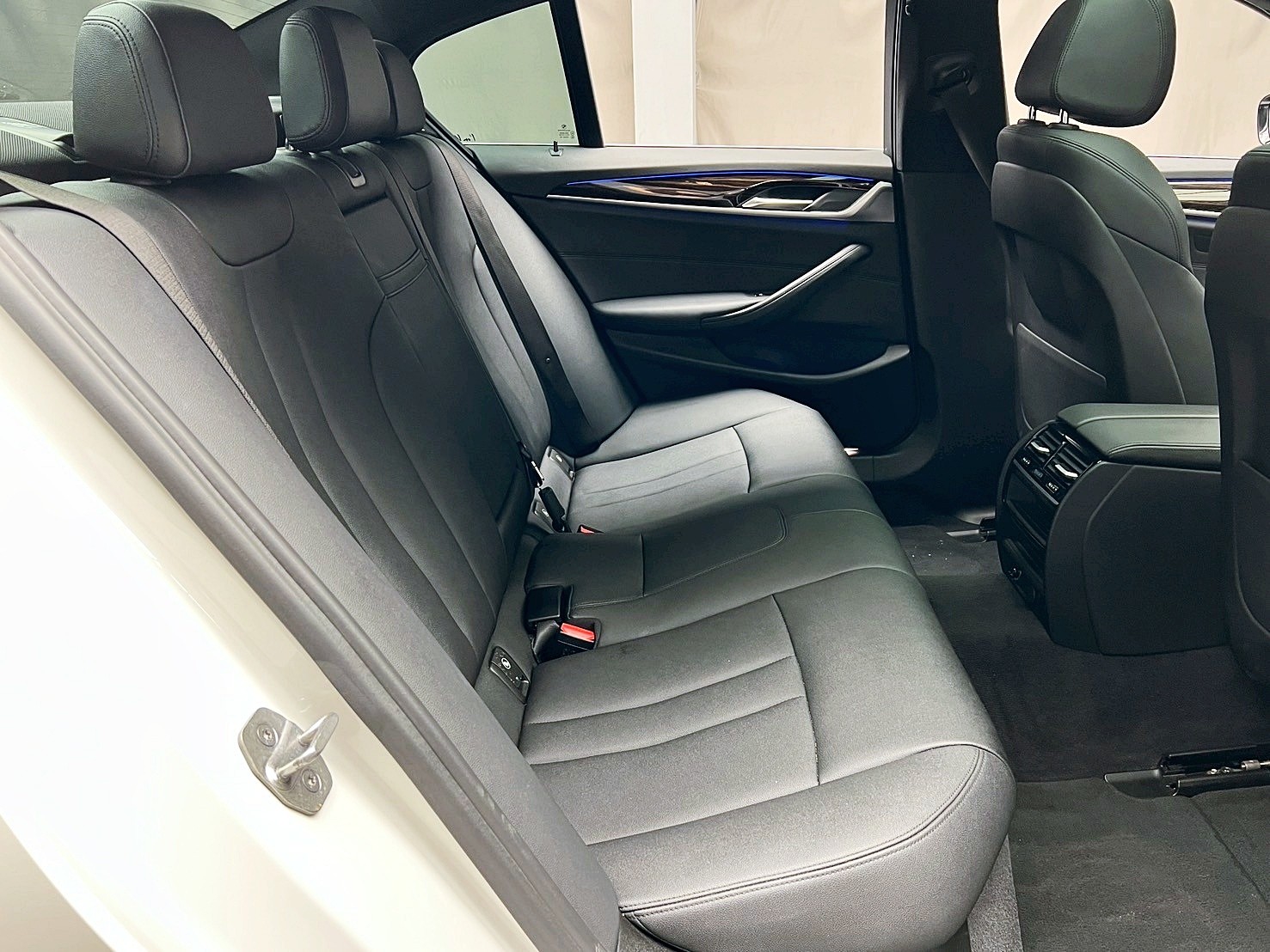 全台到府賞車 2017 BMW 530i Sedan Sport Line G30型『小李經理』元禾國際車業/中古車/促銷中  第7張相片