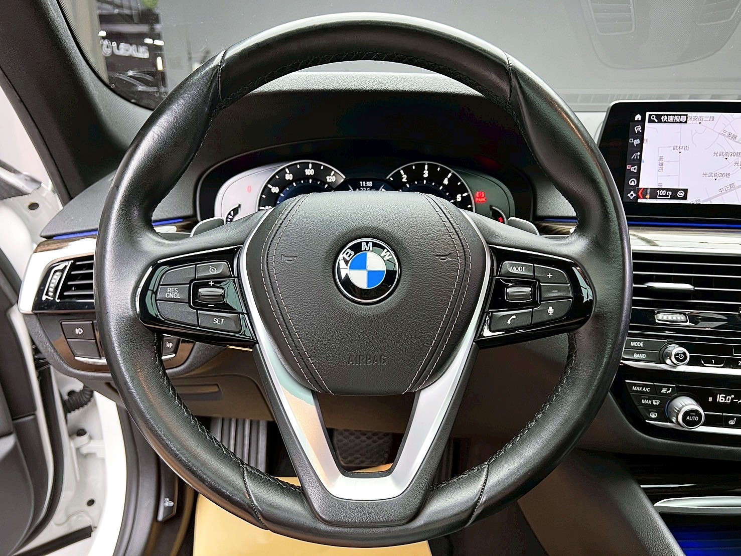 全台到府賞車 2017 BMW 530i Sedan Sport Line G30型『小李經理』元禾國際車業/中古車/促銷中  第13張相片