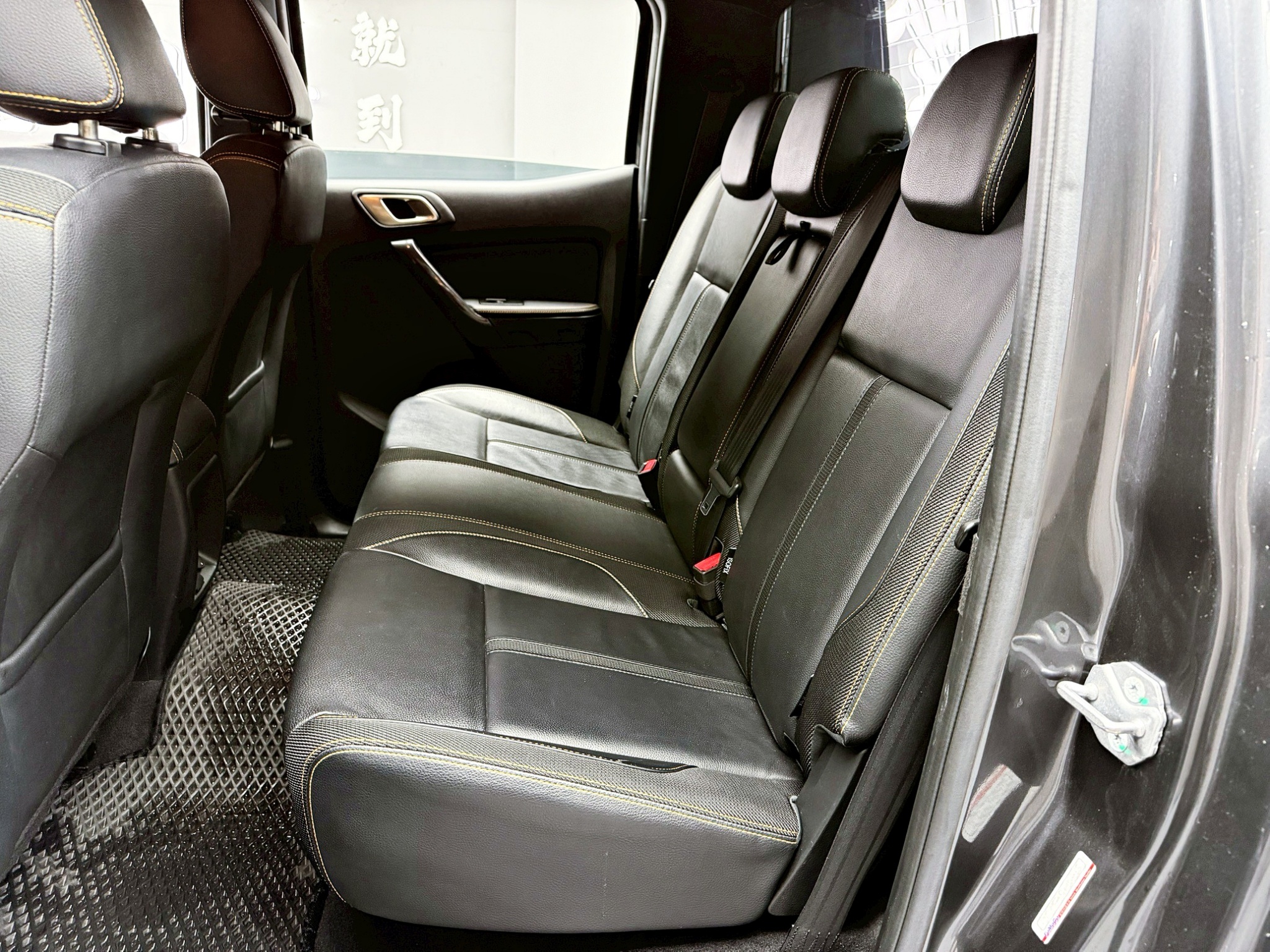 全台到府賞車 2020 Ford Ranger 運動型『小李經理』元禾國際車業/中古車/促銷中  第13張相片