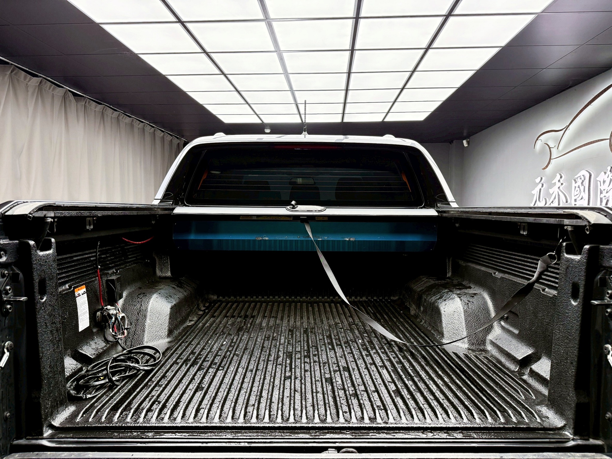 全台到府賞車 2020 Ford Ranger 運動型『小李經理』元禾國際車業/中古車/促銷中  第16張相片