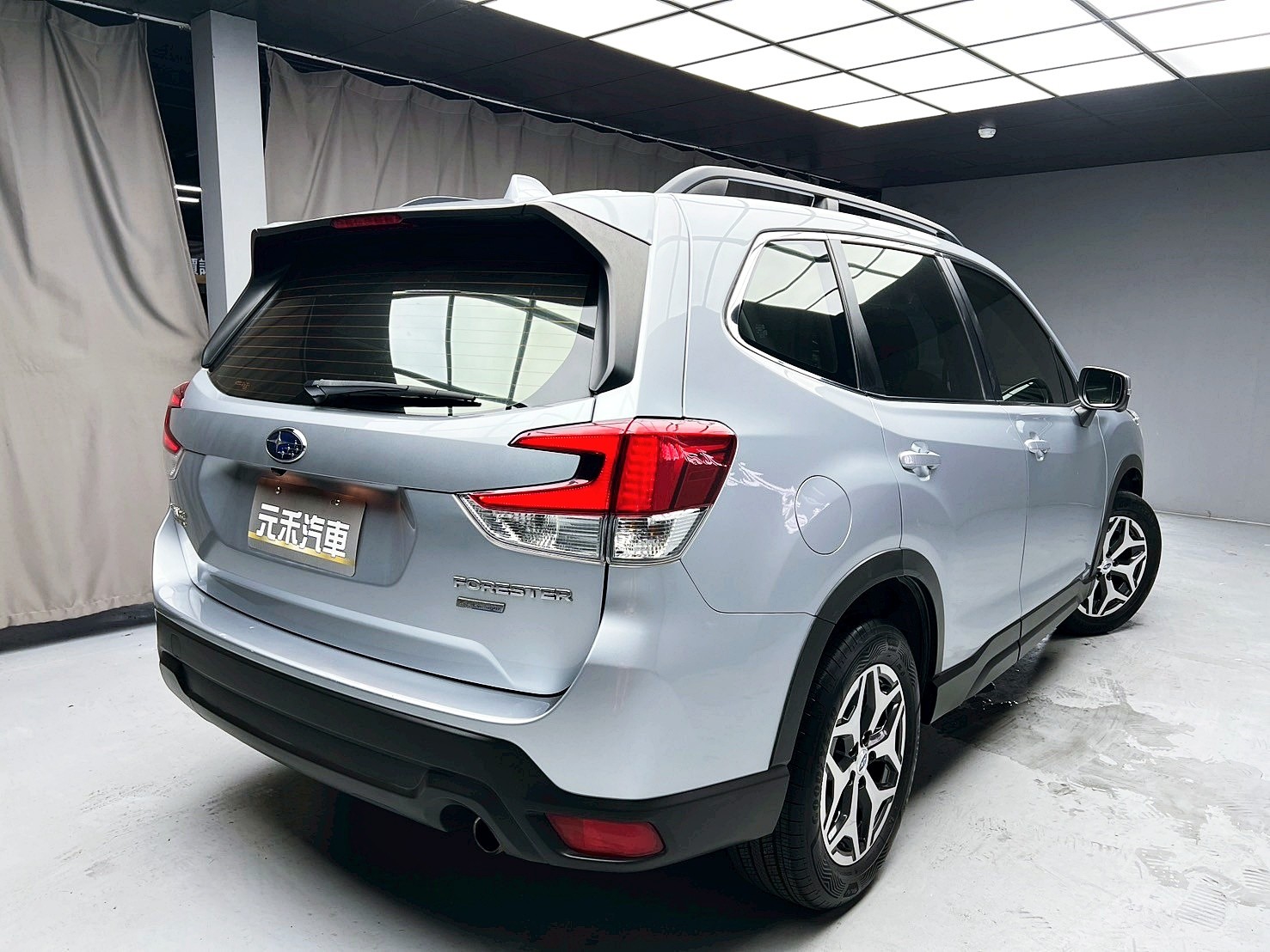 全台到府賞車 2018/19 Subaru Forester i-L EyeSight『小李經理』元禾國際車業/中古車/促銷中  第20張相片