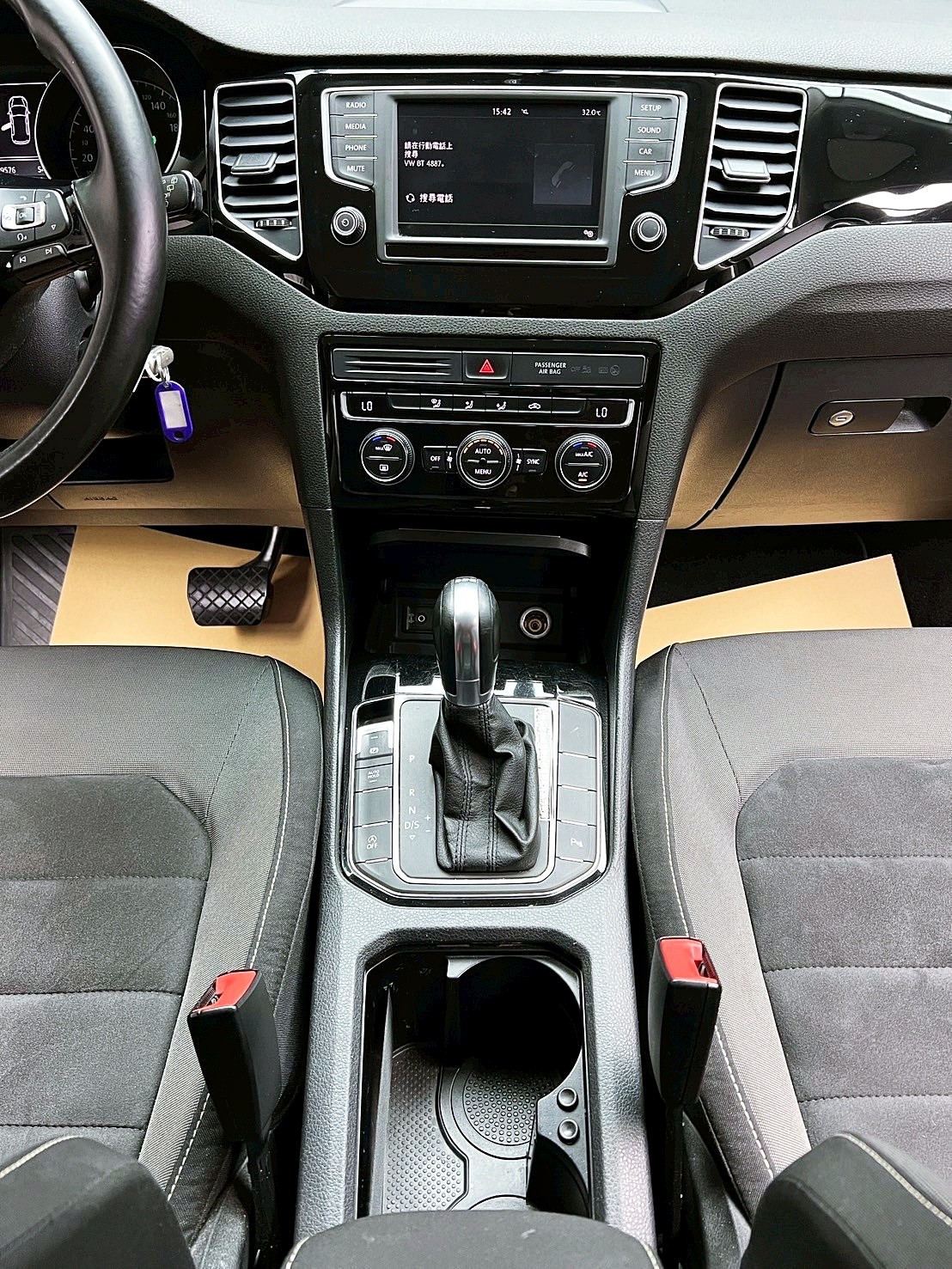 全台到府賞車 2015 Volkswagen Golf Sportsvan 280TSI Highline『小李經理』元禾國際車業/中古車/促銷中  第10張相片