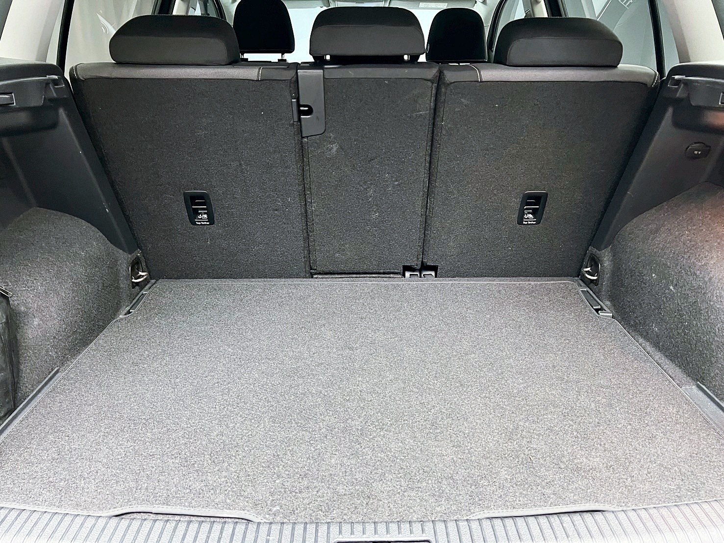 全台到府賞車 2015 Volkswagen Golf Sportsvan 280TSI Highline『小李經理』元禾國際車業/中古車/促銷中  第17張相片