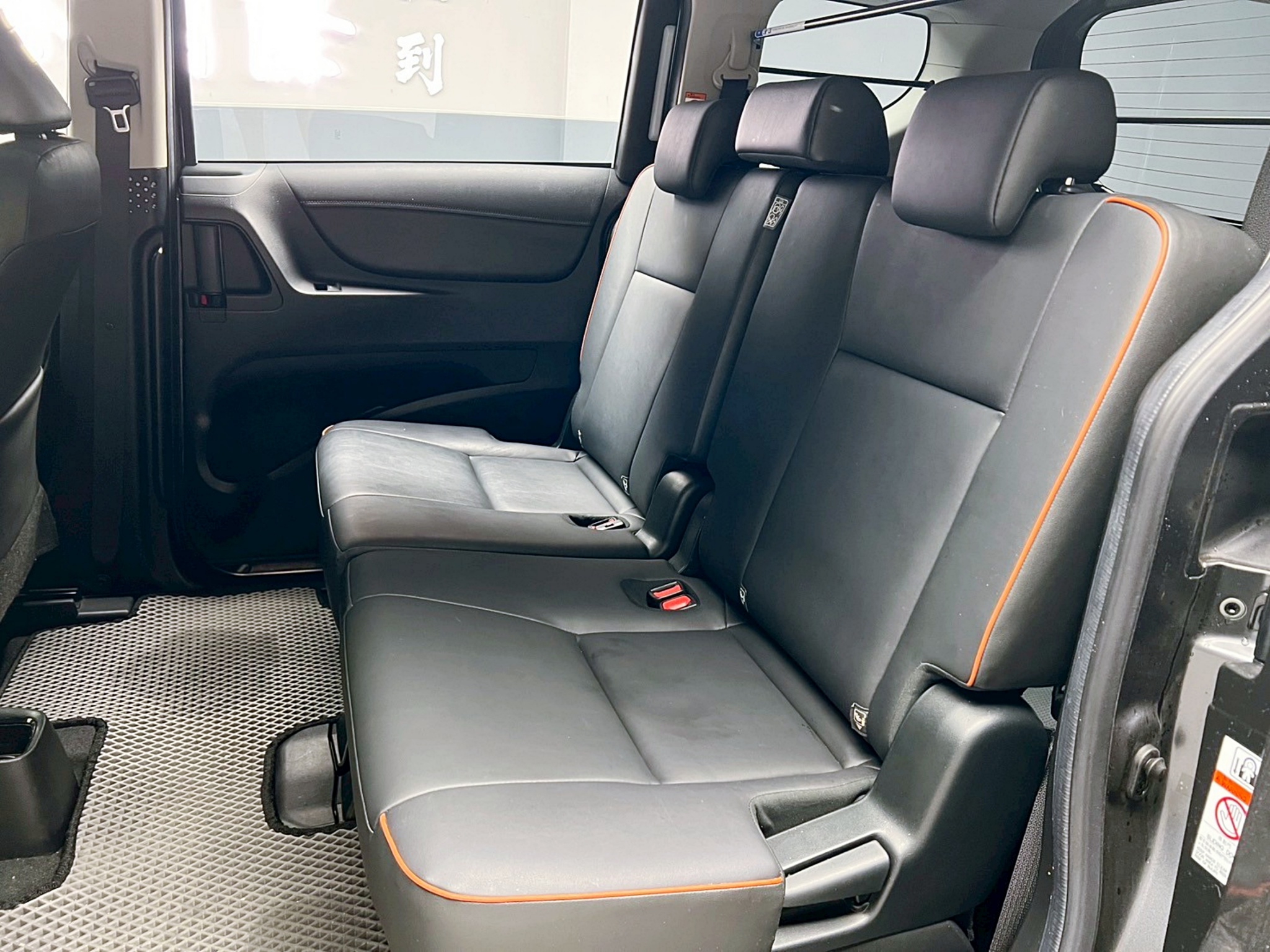 全台到府賞車 2018 Toyota Sienta 5人座豪華＋『小李經理』元禾國際車業/中古車/促銷中  第8張相片