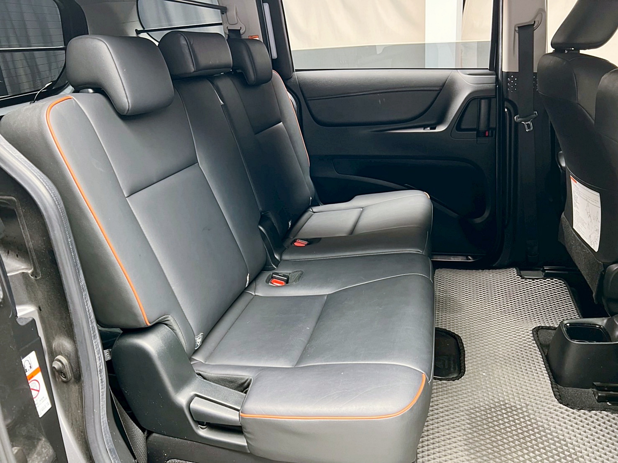 全台到府賞車 2018 Toyota Sienta 5人座豪華＋『小李經理』元禾國際車業/中古車/促銷中  第9張相片