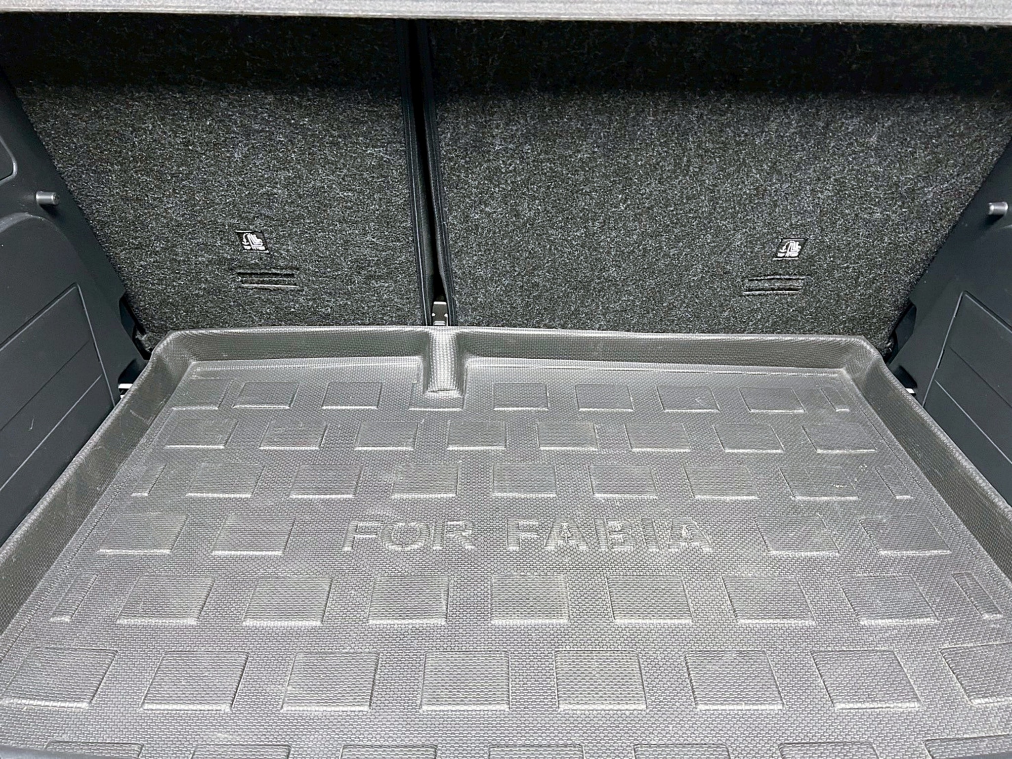 全台到府賞車 2019/20 Skoda Fabia TSI『小李經理』元禾國際車業/中古車/促銷中  第3張相片