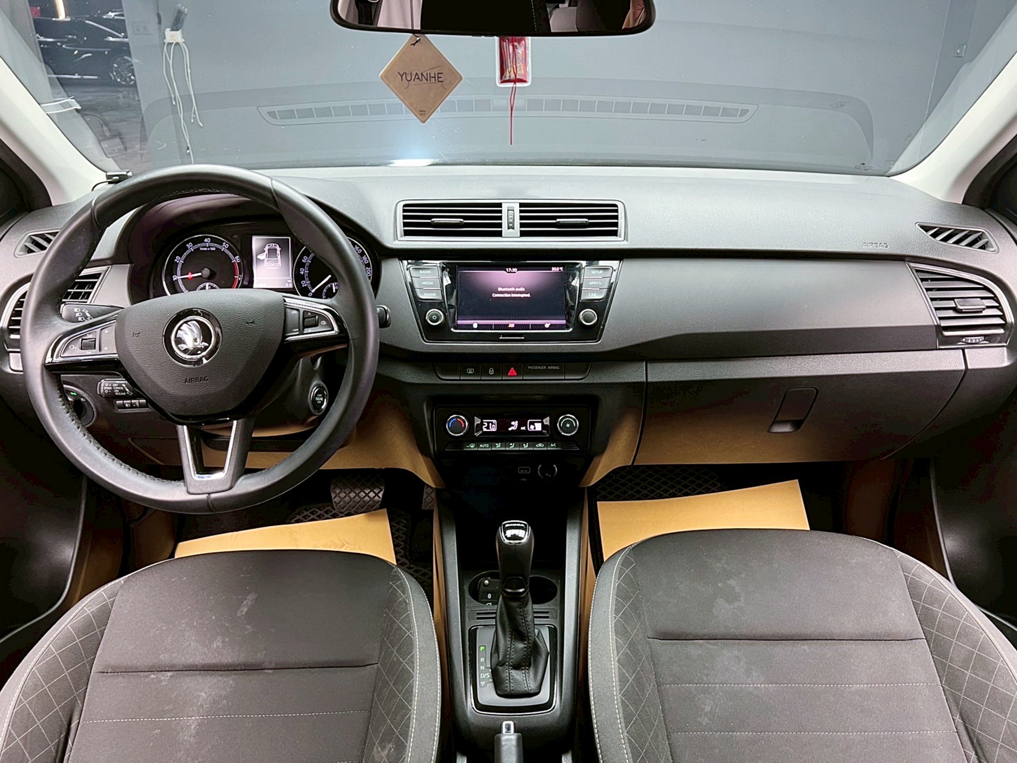 全台到府賞車 2019/20 Skoda Fabia TSI『小李經理』元禾國際車業/中古車/促銷中  第10張相片