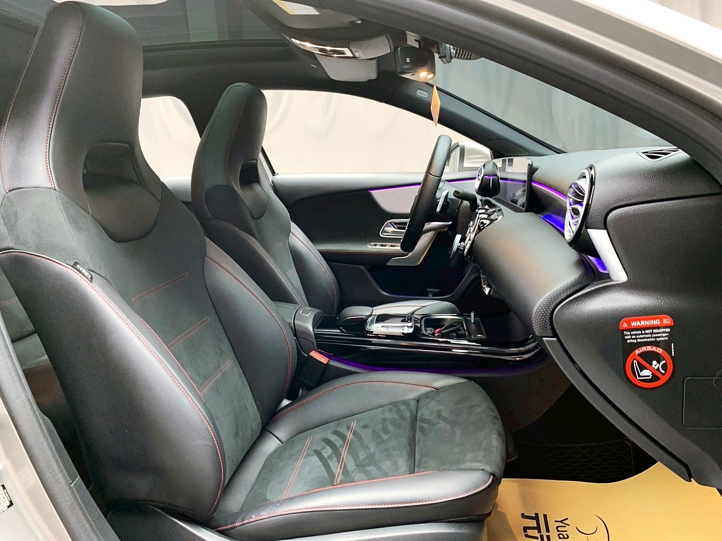 全台到府賞車 2019/20 Benz A250 運動版 W177型『小李經理』元禾國際車業/中古車/促銷中  第9張相片