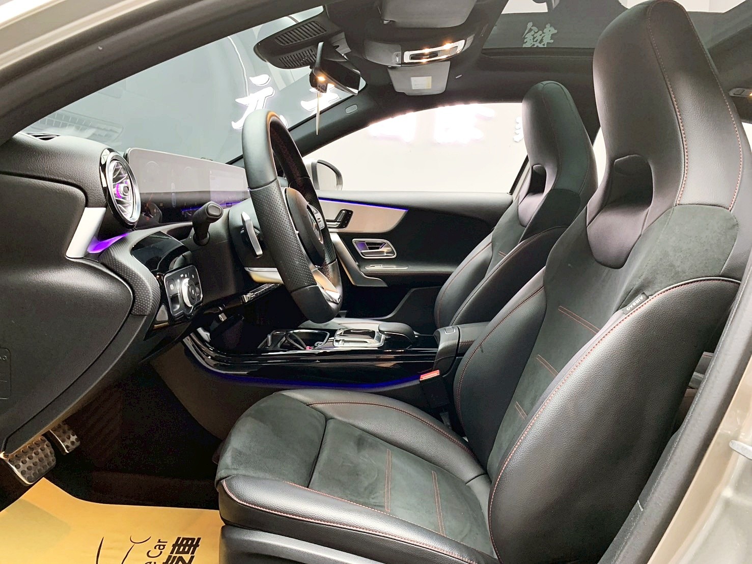 全台到府賞車 2019/20 Benz A250 運動版 W177型『小李經理』元禾國際車業/中古車/促銷中  第13張相片