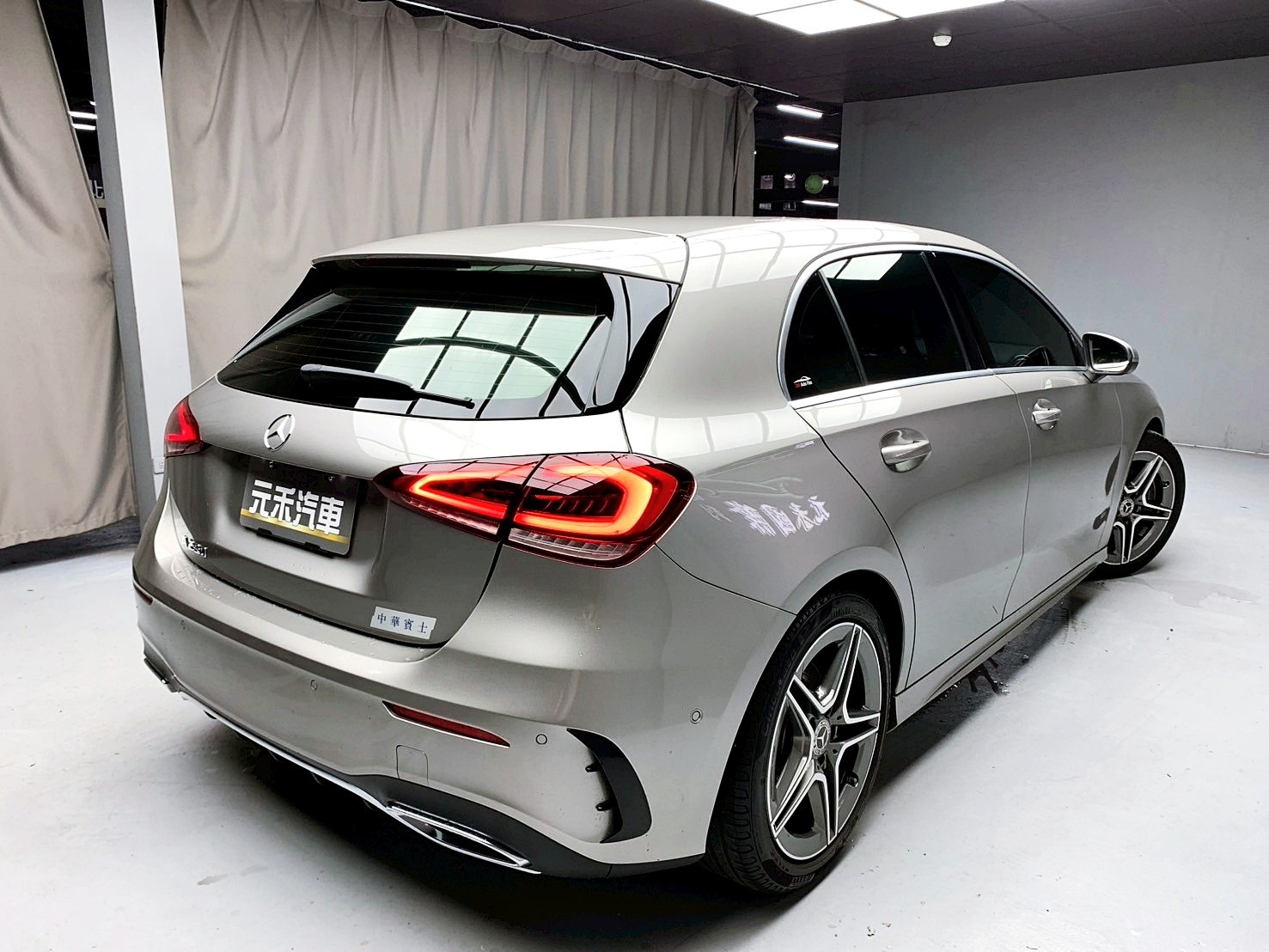 全台到府賞車 2019/20 Benz A250 運動版 W177型『小李經理』元禾國際車業/中古車/促銷中  第16張相片