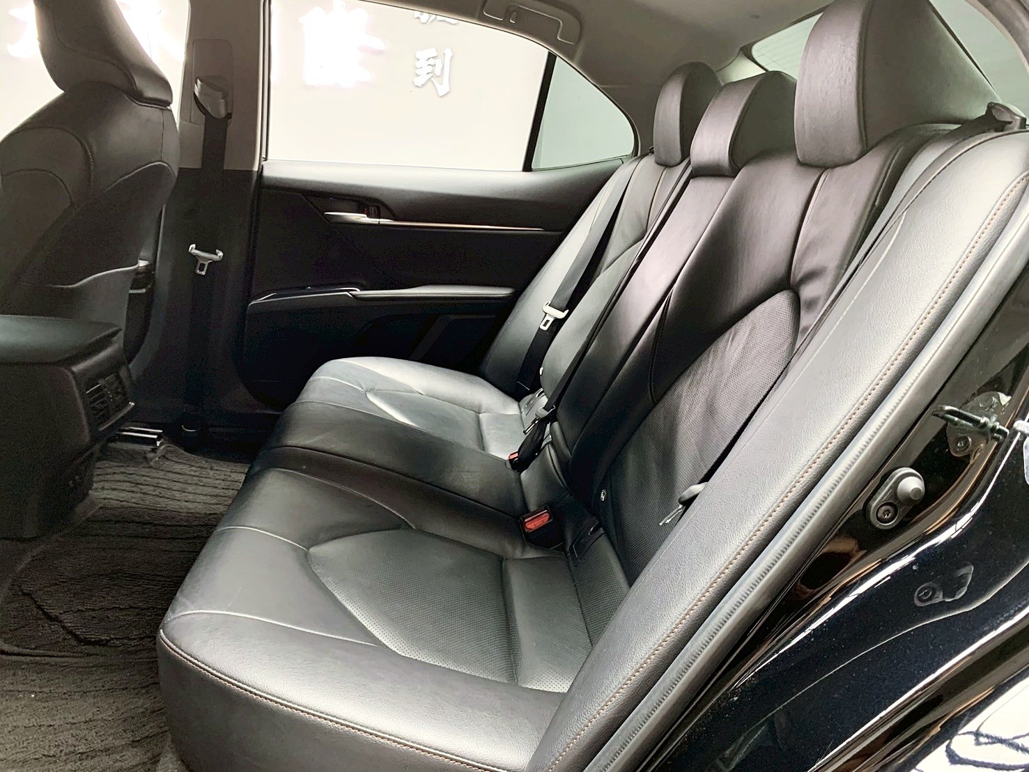 全台到府賞車 2019 Toyota Camry 豪華版『小李經理』元禾國際車業/中古車/促銷中  第12張相片