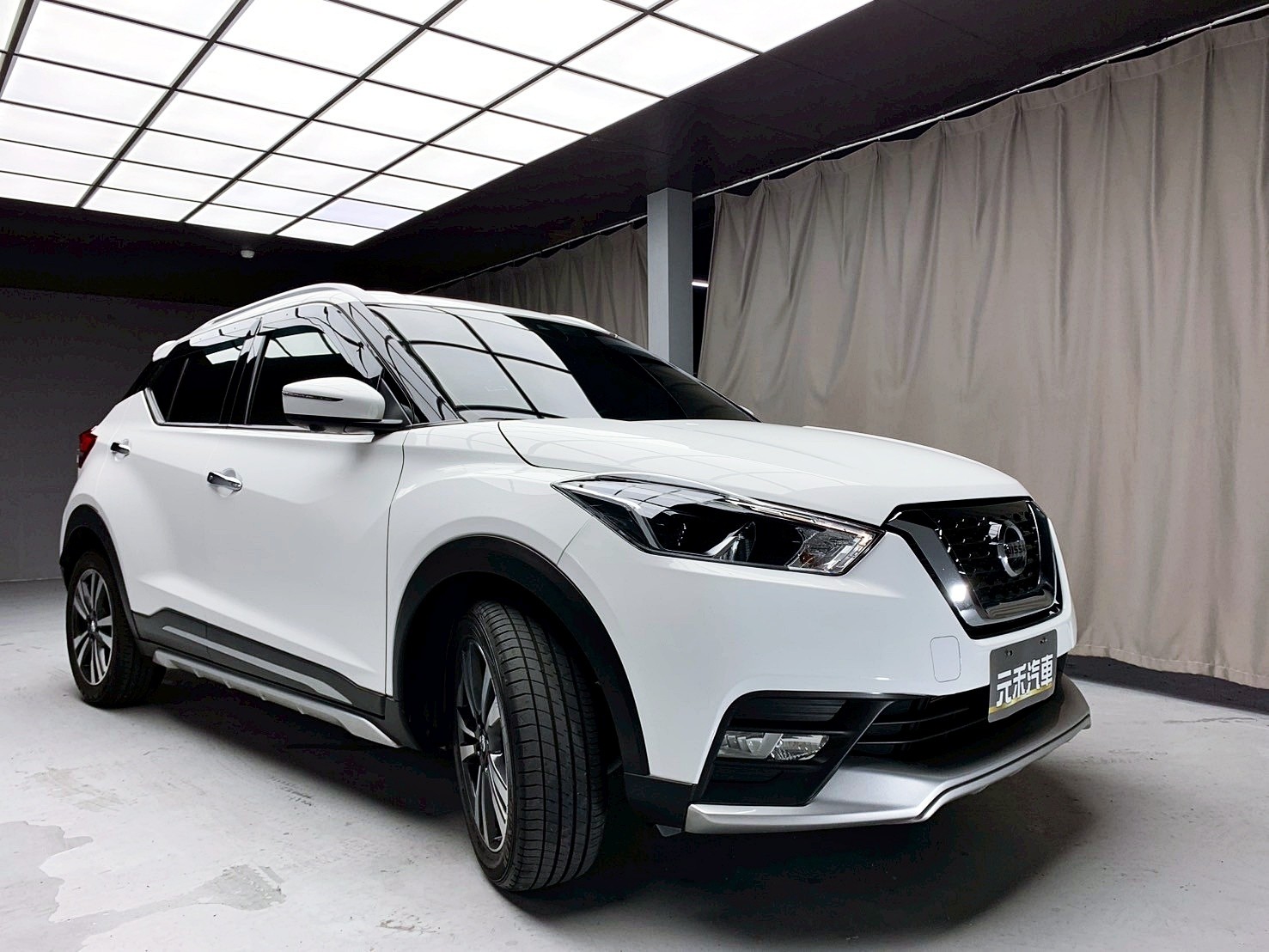 全台到府賞車 2018/19 Nissan Kicks 智行旗艦版『小李經理』元禾國際車業/中古車/促銷中  第18張相片