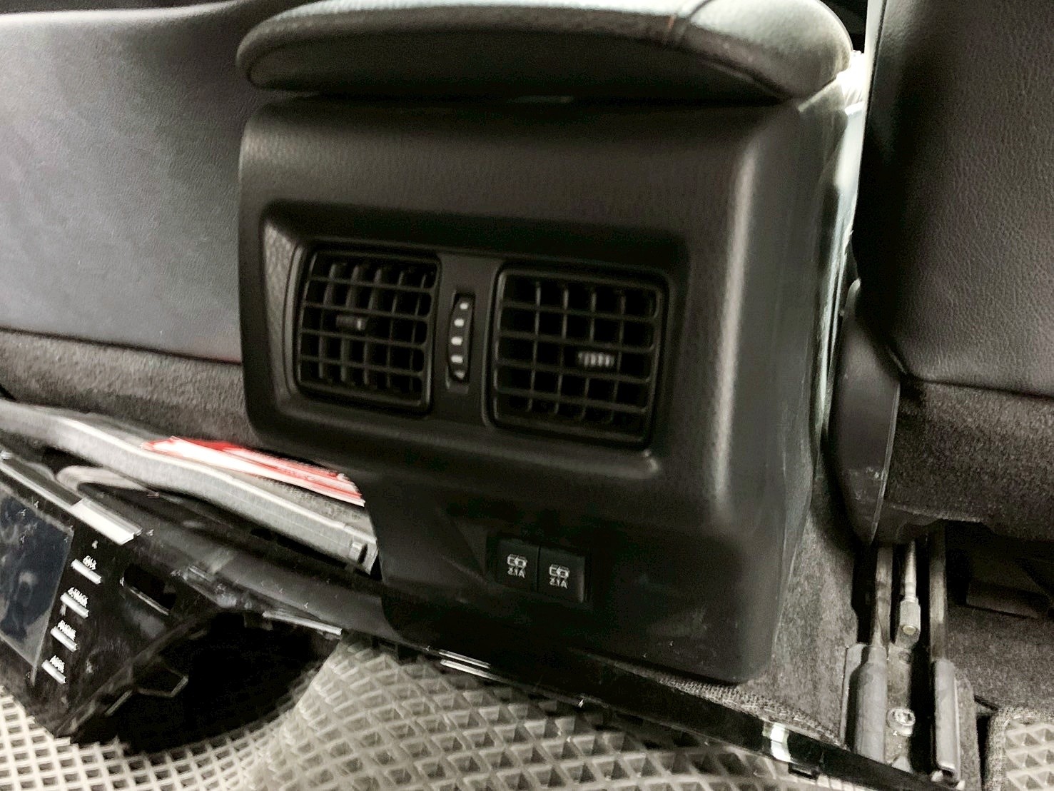 全台到府賞車 2019 Toyota Camry 豪華版『小李經理』元禾國際車業/中古車/促銷中  第11張相片