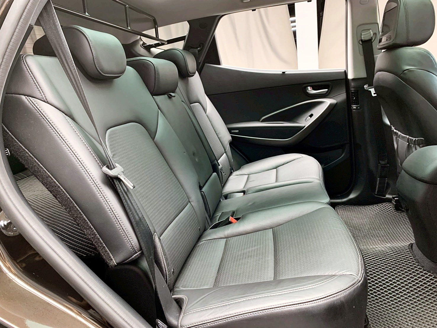 全台到府賞車 2015/16 Hyundai SantaFe AWD領袖款『小李經理』元禾國際車業/中古車/促銷中  第10張相片