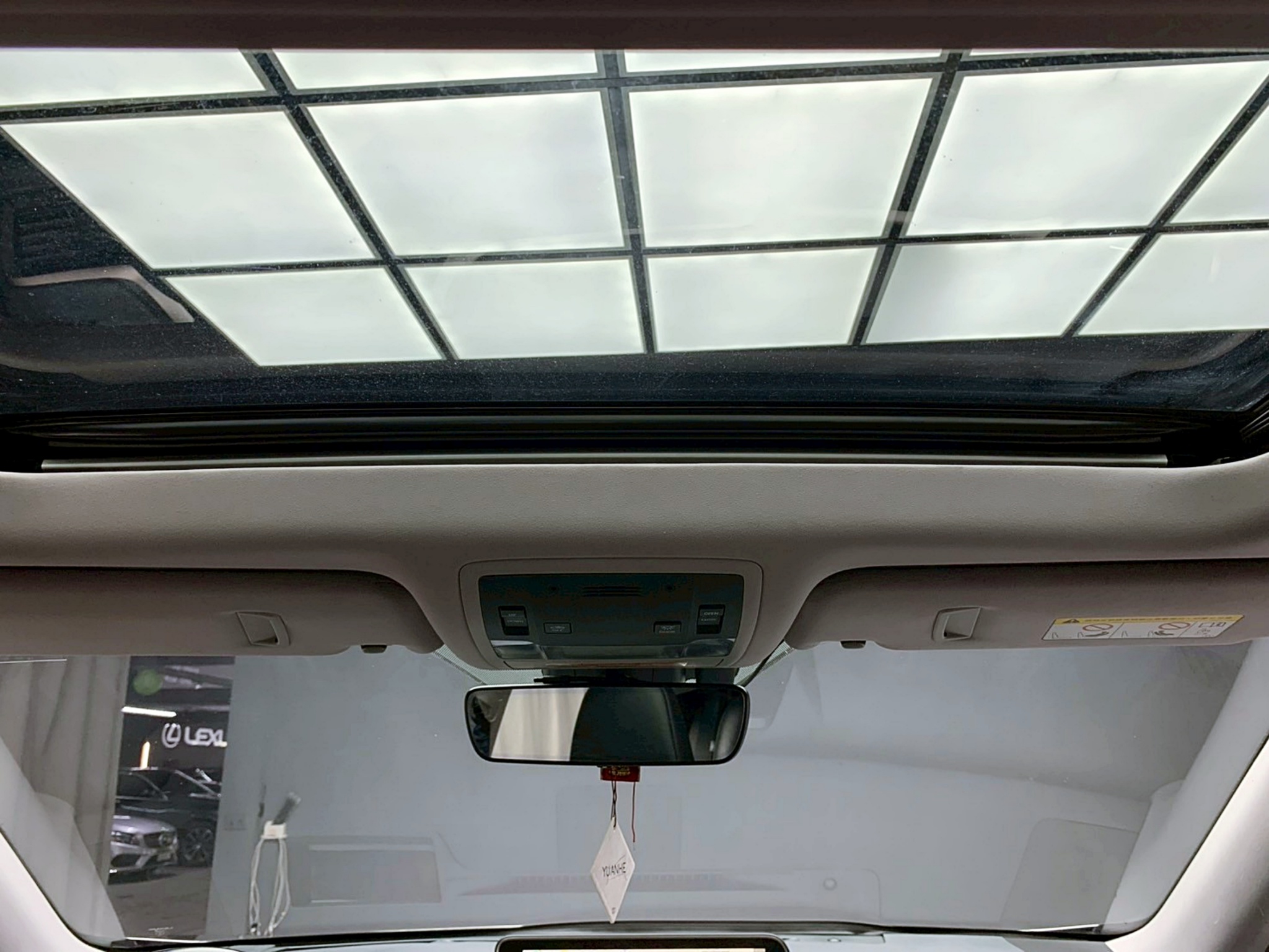 全台到府賞車 2016/17 Lexus RX350 頂級版『小李經理』元禾國際車業/中古車/促銷中  第10張相片