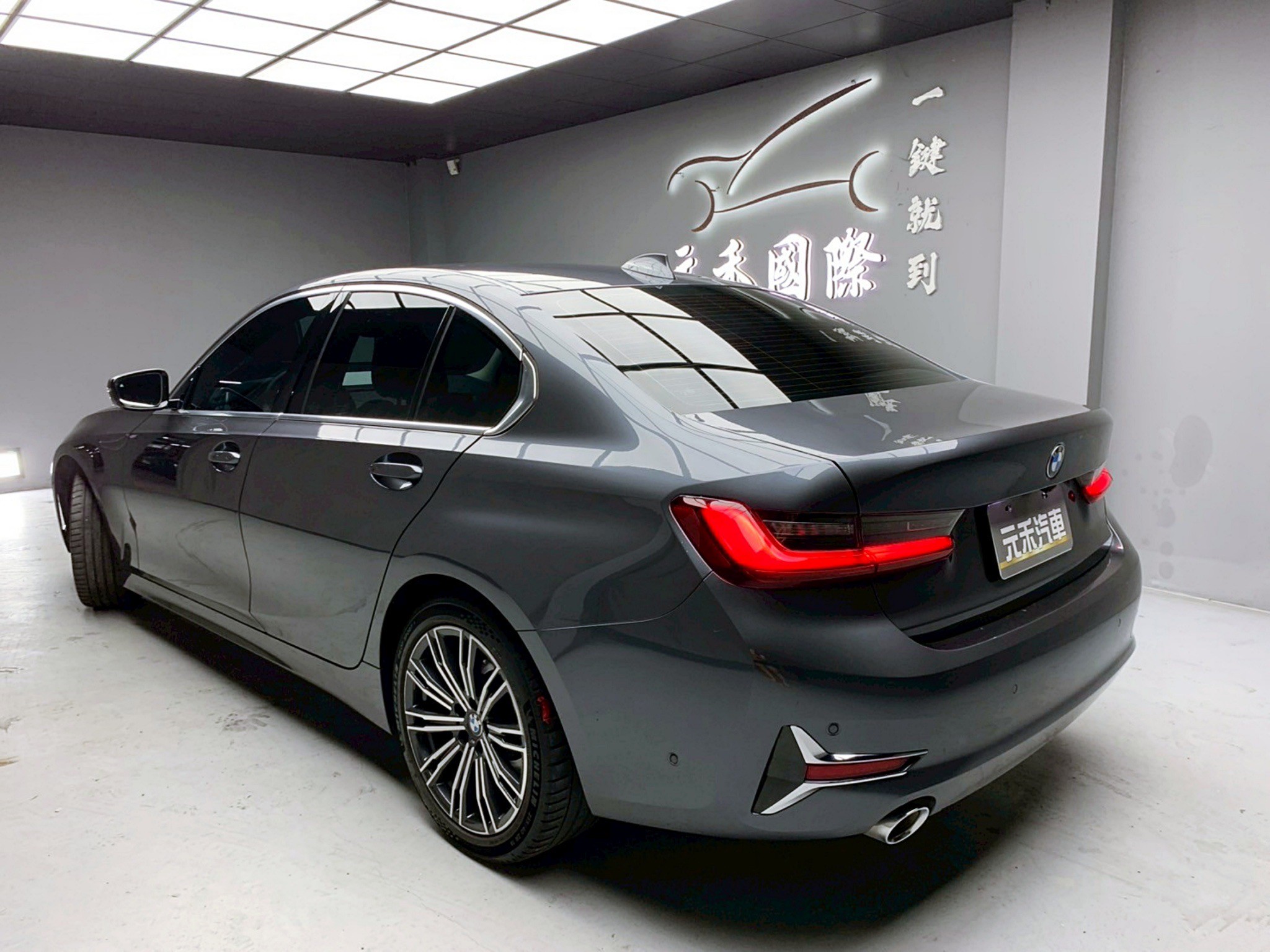 全台到府賞車 2022 BMW 318i Sedan Luxury 白金極智版 G20型『小李經理』元禾國際車業/中古車/促銷中  第3張相片