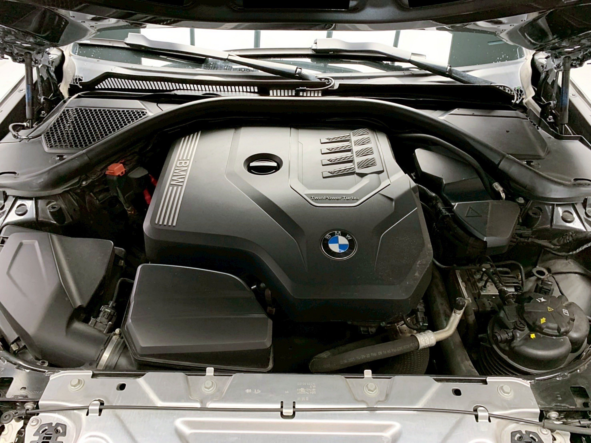 全台到府賞車 2022 BMW 318i Sedan Luxury 白金極智版 G20型『小李經理』元禾國際車業/中古車/促銷中  第14張相片