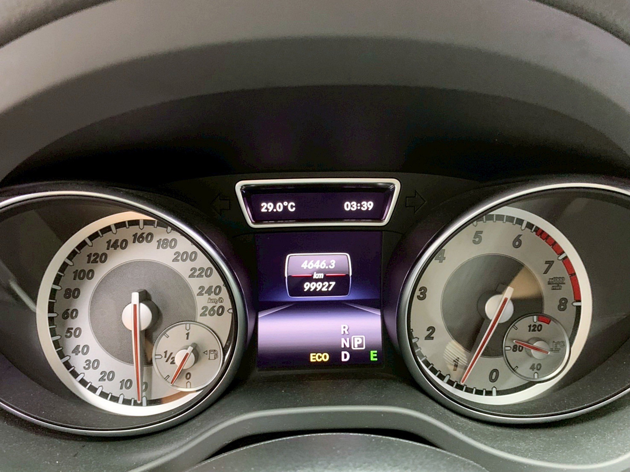 全台到府賞車 2013/14 Benz CLA250 AMG C117型『小李經理』元禾國際車業/中古車/促銷中  第6張相片