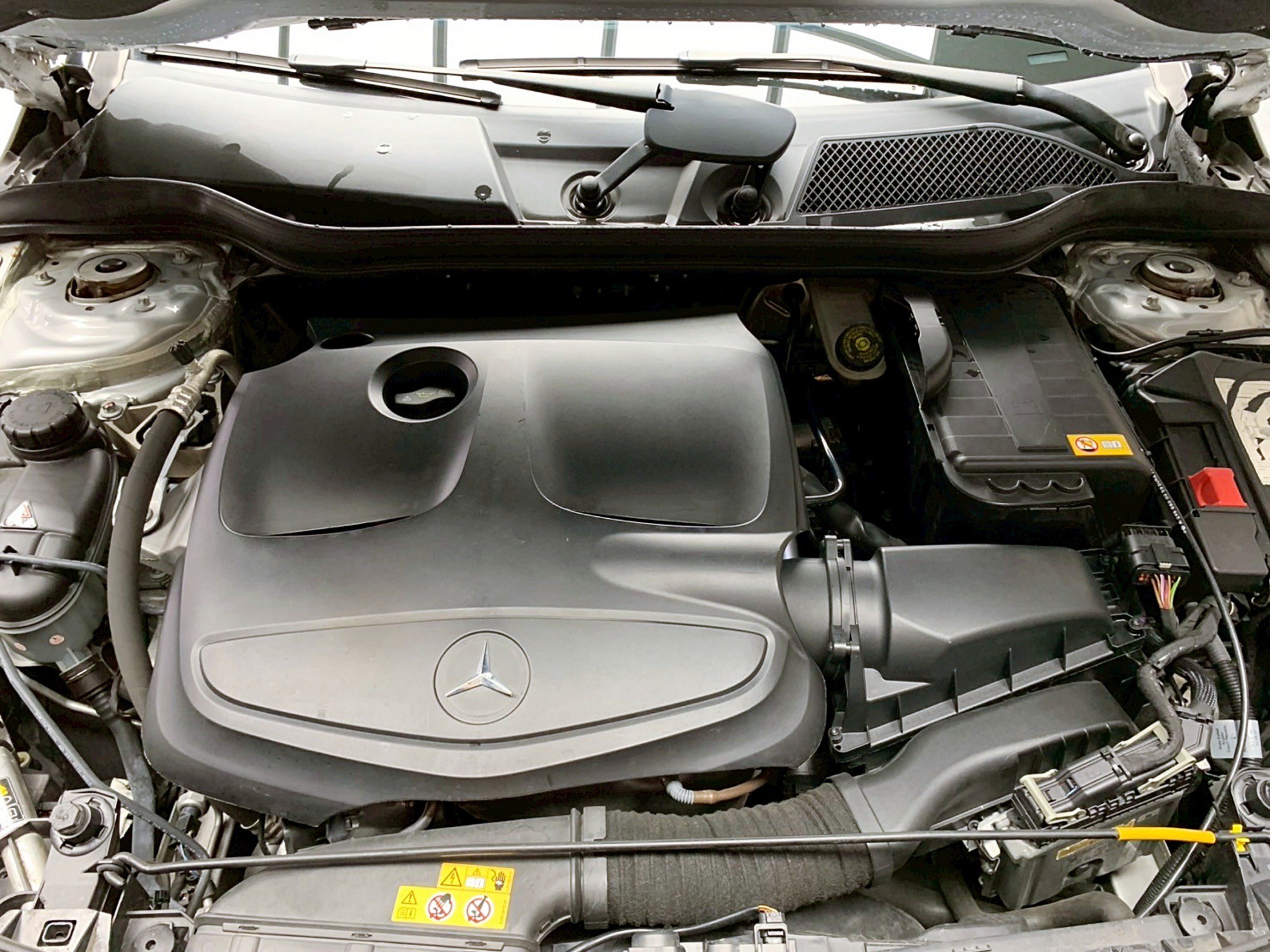 全台到府賞車 2013/14 Benz CLA250 AMG C117型『小李經理』元禾國際車業/中古車/促銷中  第14張相片