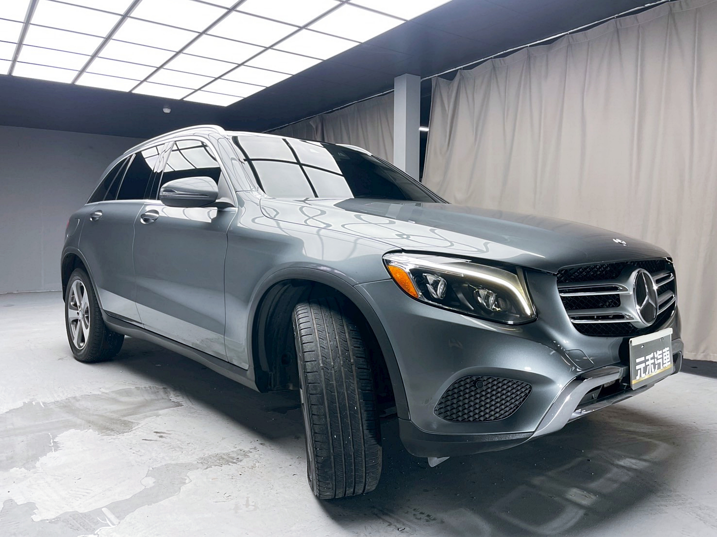 全台到府賞車 2016/17 Benz GLC300 X253型『小李經理』元禾國際車業/中古車/促銷中  第19張相片