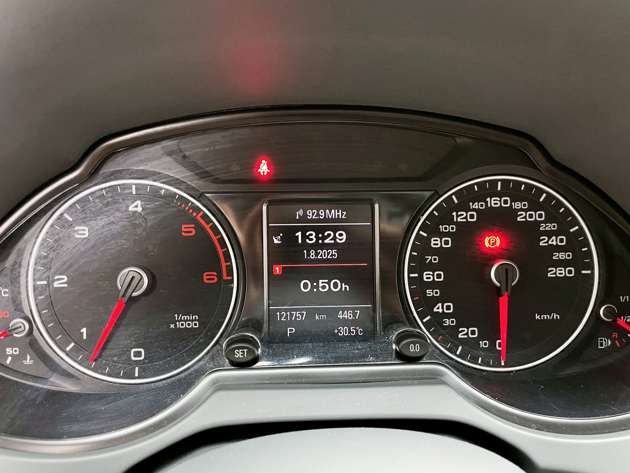 全台到府賞車 2012/13 Audi Q5 TDI Quattro『小李經理』元禾國際車業/中古車/促銷中  第5張相片