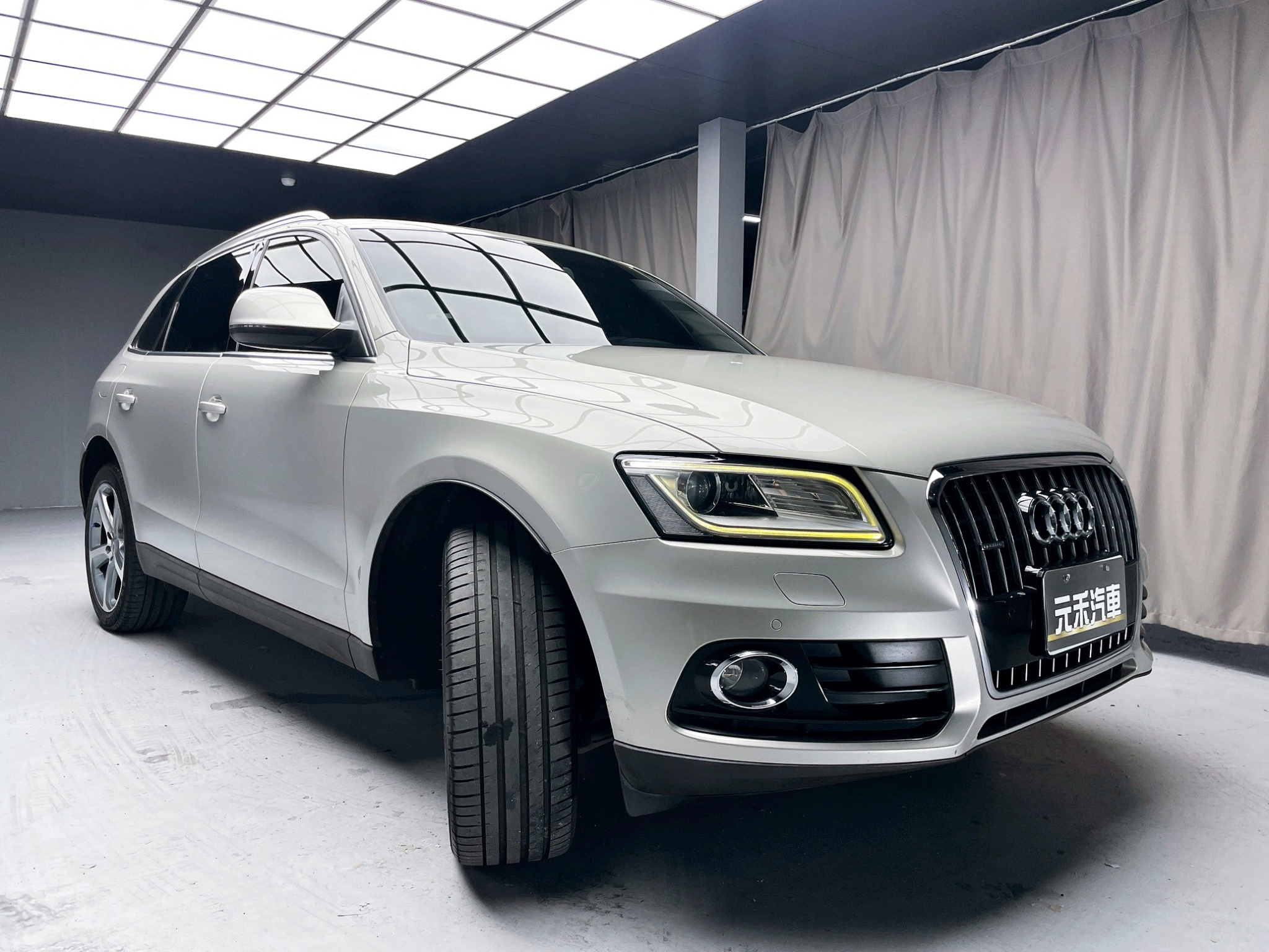 全台到府賞車 2012/13 Audi Q5 TDI Quattro『小李經理』元禾國際車業/中古車/促銷中  第19張相片