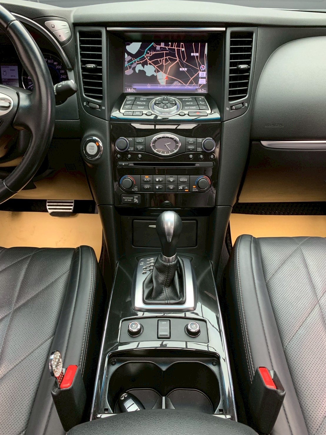 全台到府賞車 2018 Infiniti QX70 V6旗艦款『小李經理』元禾國際車業/中古車/促銷中  第7張相片