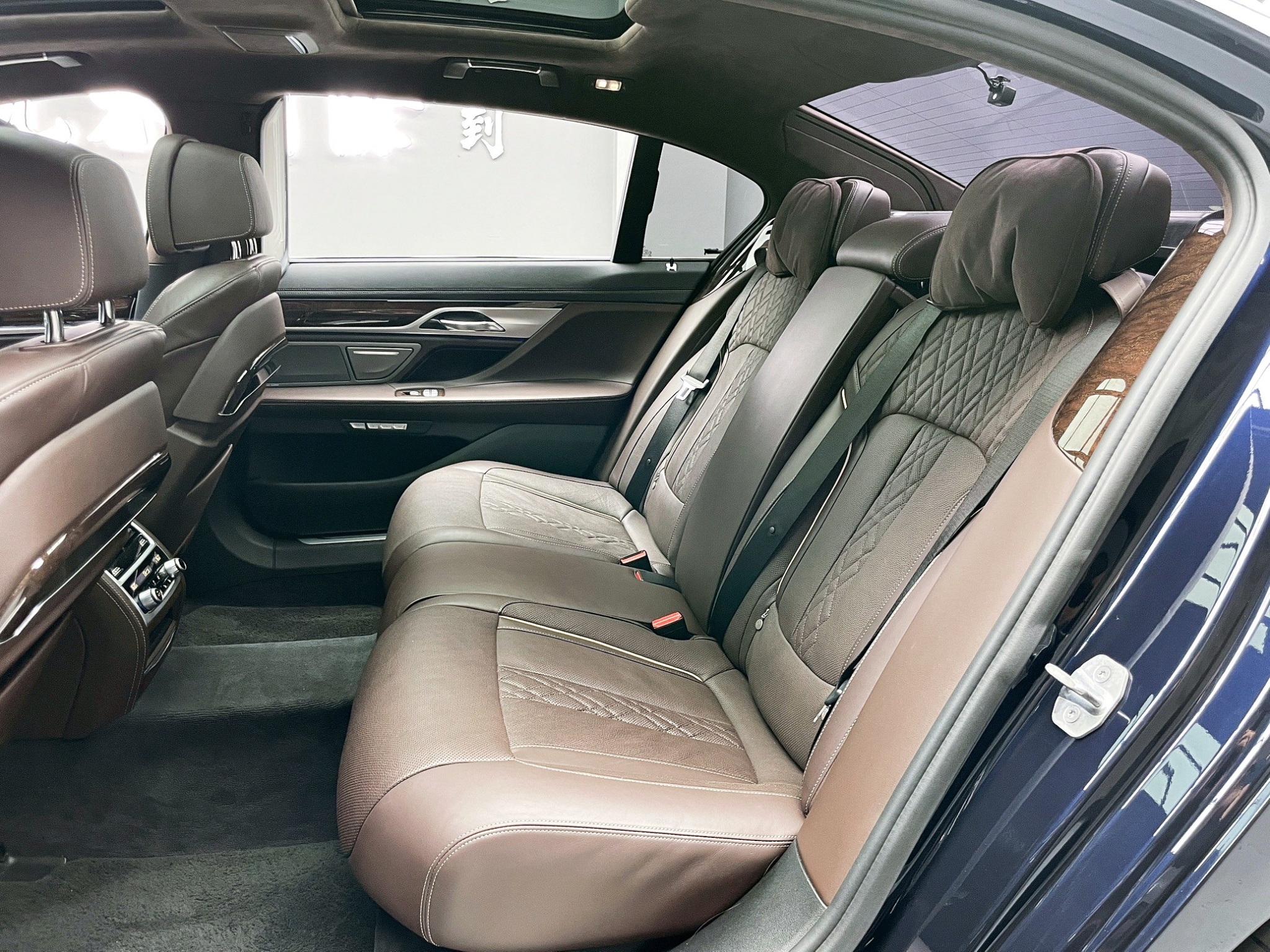 全台到府賞車 2016/17 BMW 740Li Luxury G12型『小李經理』元禾國際車業/中古車/促銷中  第15張相片