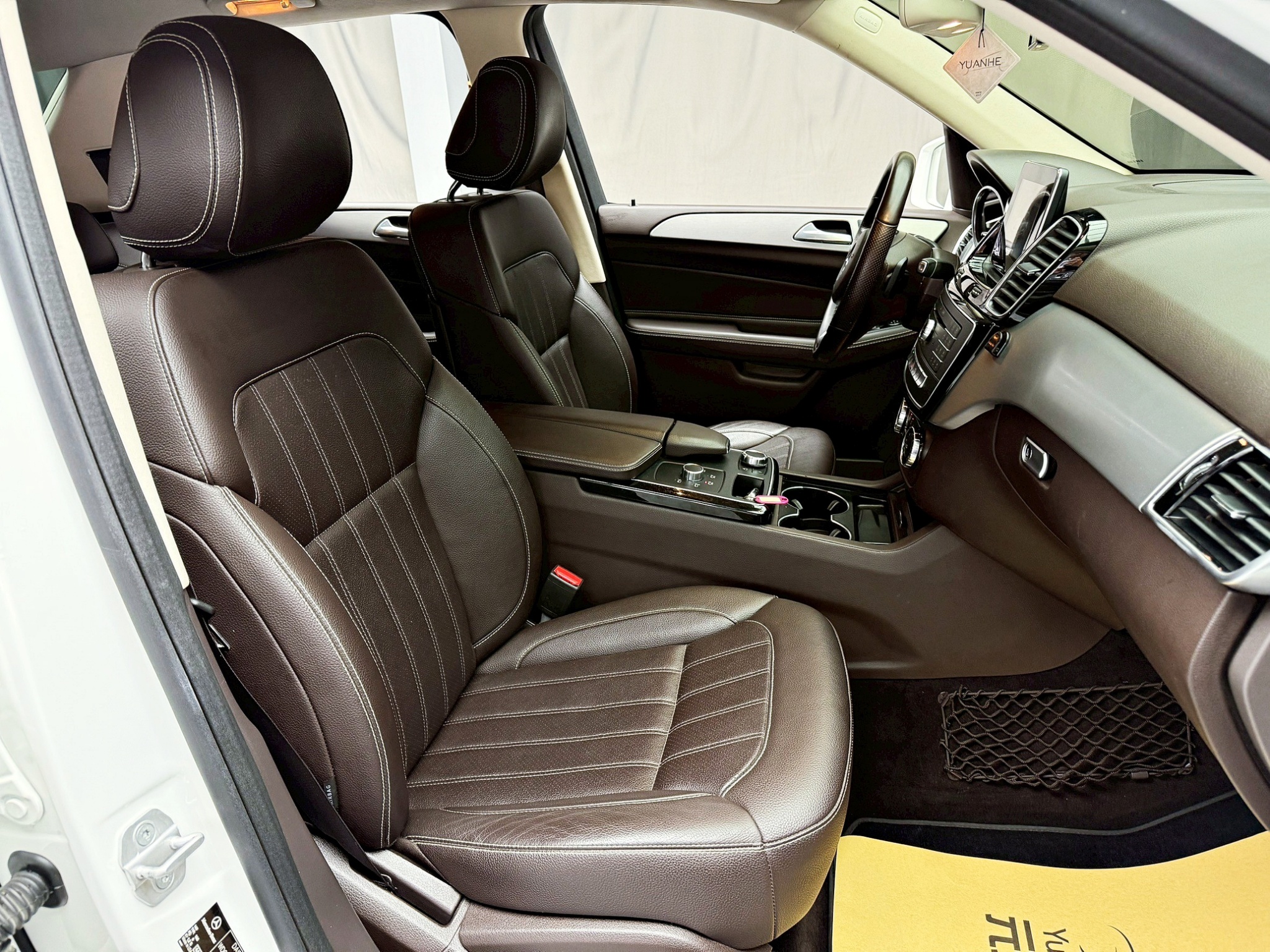 全台到府賞車 2016 Benz GLE250d 4MATIC W166型『小李經理』元禾國際車業/中古車/促銷中  第10張相片