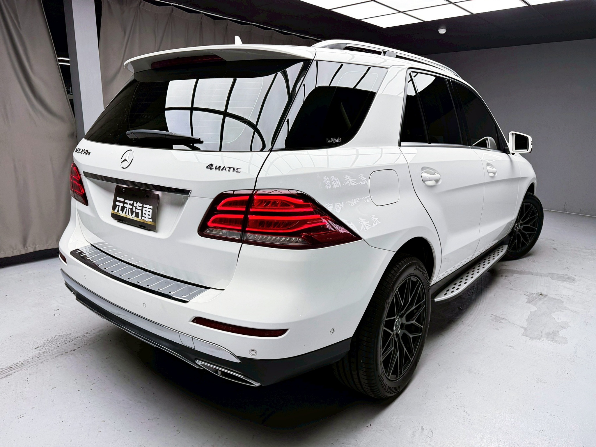 全台到府賞車 2016 Benz GLE250d 4MATIC W166型『小李經理』元禾國際車業/中古車/促銷中  第20張相片