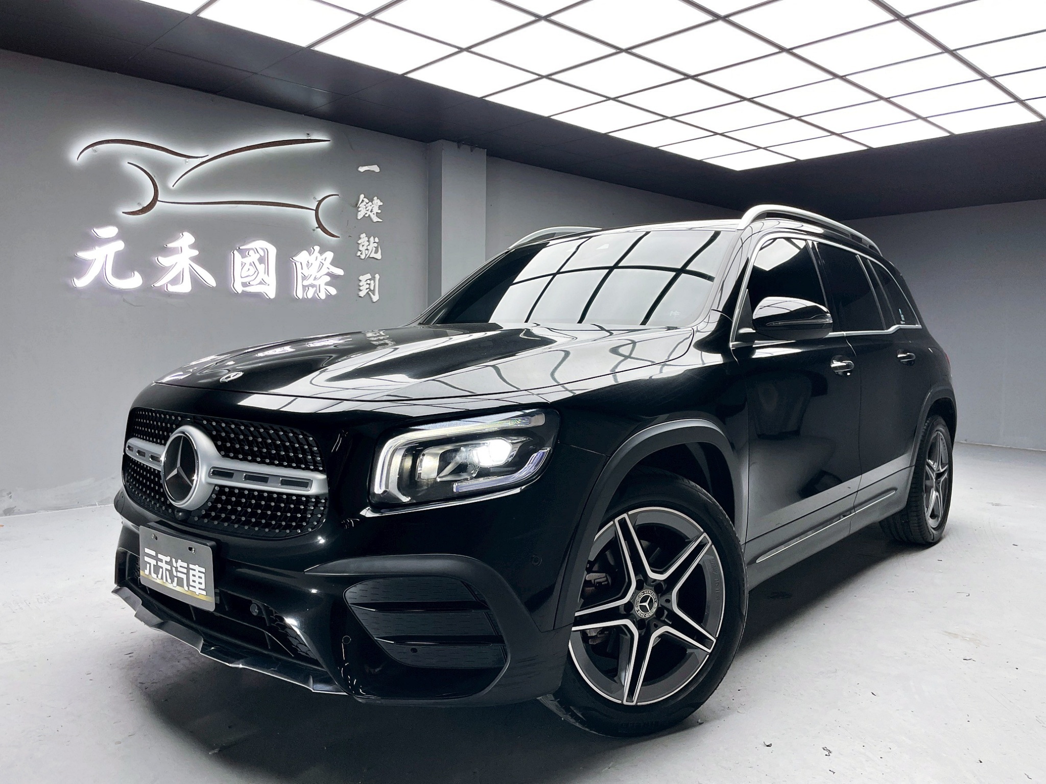 全台到府賞車 2021 Benz GLB200 AMG X247型『小李經理』元禾國際車業/中古車/促銷中  第1張相片