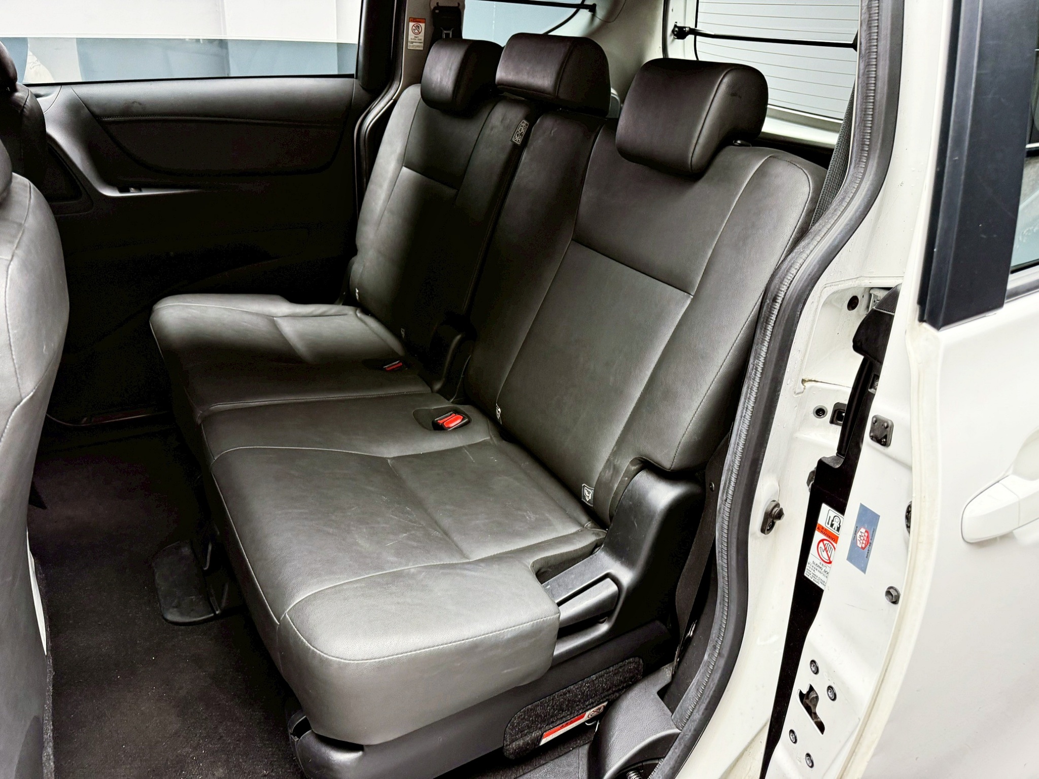 全台到府賞車 2022/23 Toyota Sienta 5人座豪華版『小李經理』元禾國際車業/中古車/促銷中  第8張相片