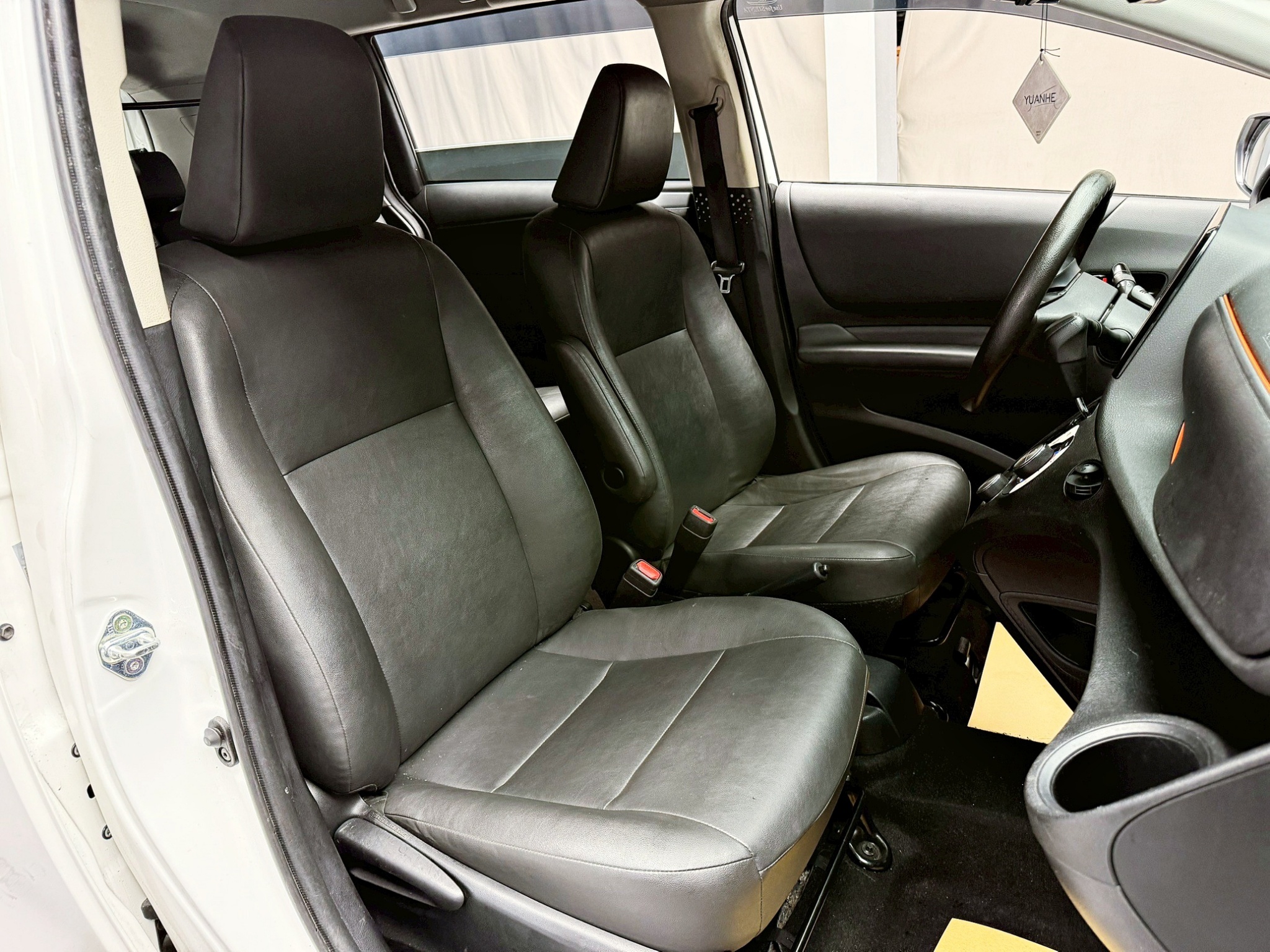 全台到府賞車 2022/23 Toyota Sienta 5人座豪華版『小李經理』元禾國際車業/中古車/促銷中  第10張相片