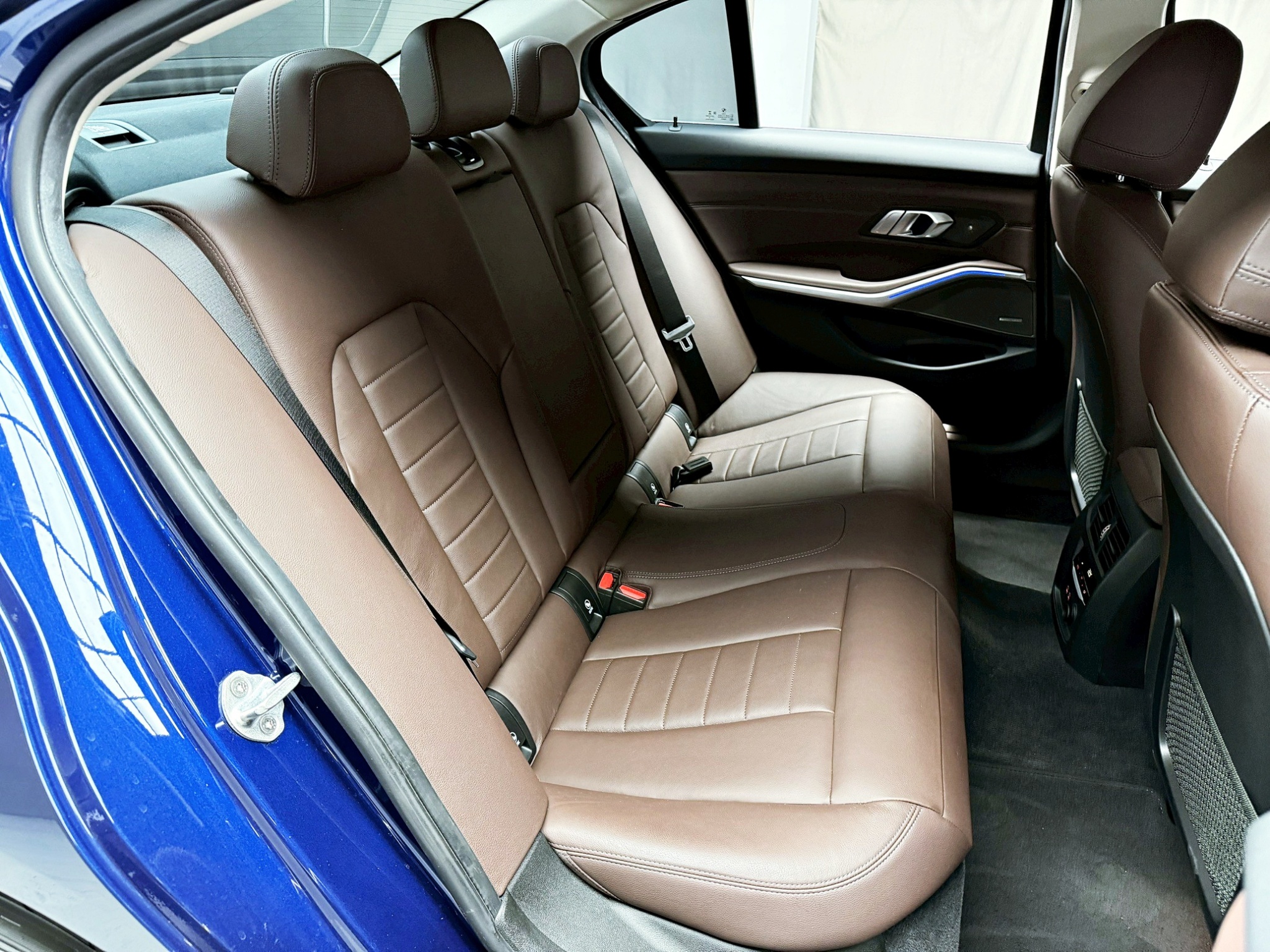 全台到府賞車 2019 BMW 330i Sedan Luxury G20型『小李經理』元禾國際車業/中古車/促銷中  第7張相片