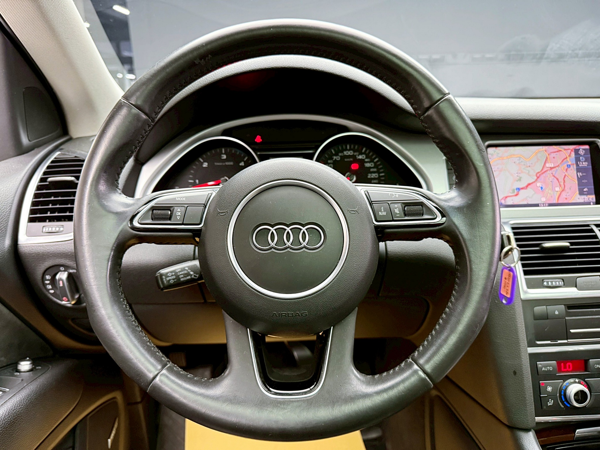 全台到府賞車 2013 Audi Q7 TDI Quattro 七人座『小李經理』元禾國際車業/中古車/促銷中  第9張相片